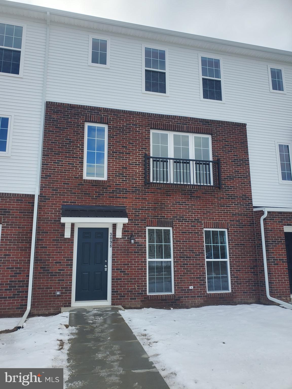 Welcome Home! Best priced rental in ARCONA ! 3-bedroom 2.5 bath townhome in Arcona! This Unit is available NOW! The Townhome offers great space and a 2-car garage! Enjoy all that Arcona has to offer! Rent is $1900 monthly, Tenants pay all utilities. HOA fee included. This unit won't last long so schedule your appointment today! Credit and background checks are required. No pets.