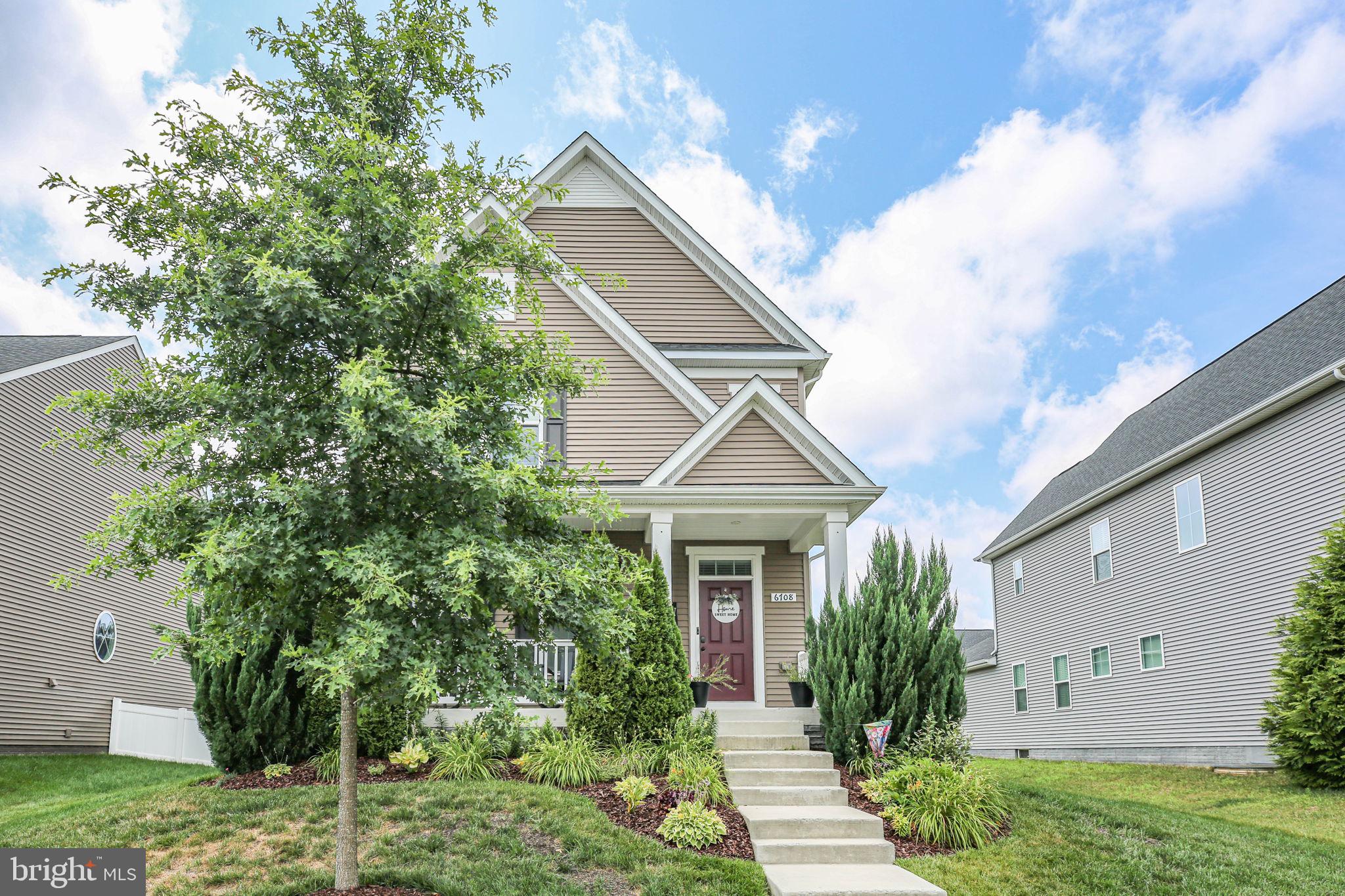 THE VILLAGE AT COURTHOUSE COMMONS - Residential