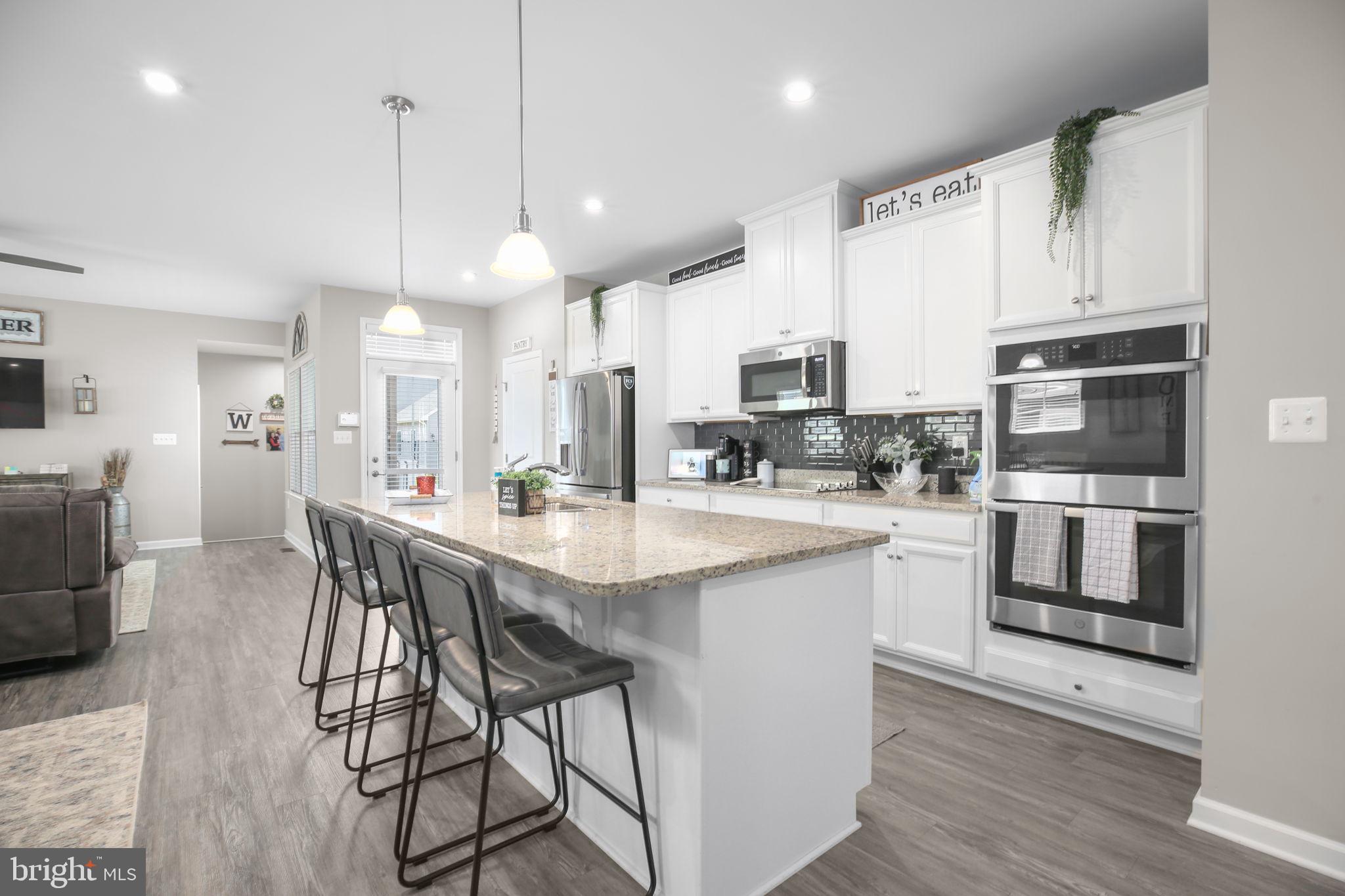 THE VILLAGE AT COURTHOUSE COMMONS - Residential