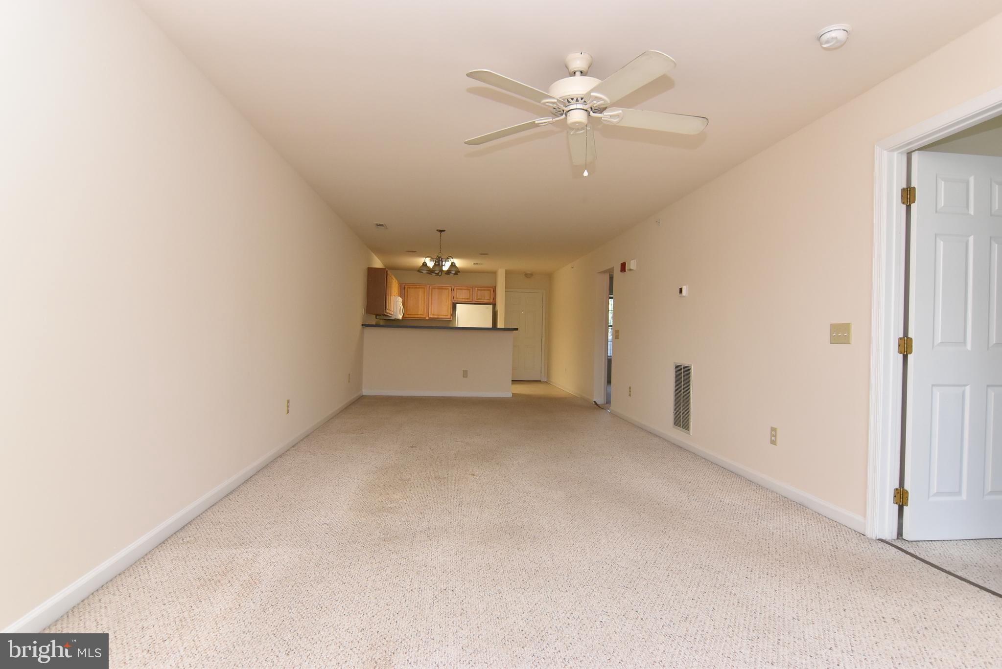 SANIBEL VILLAGE - Residential