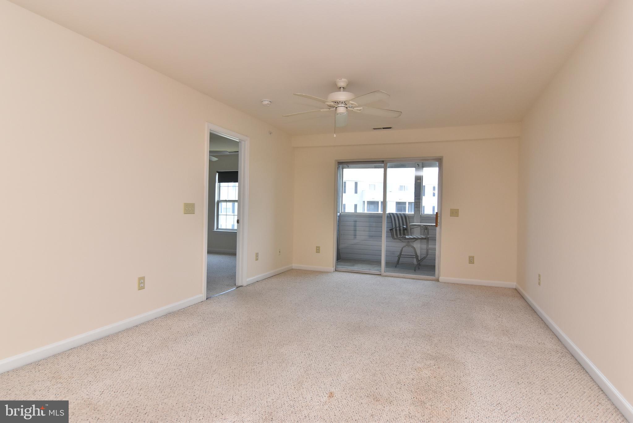 SANIBEL VILLAGE - Residential