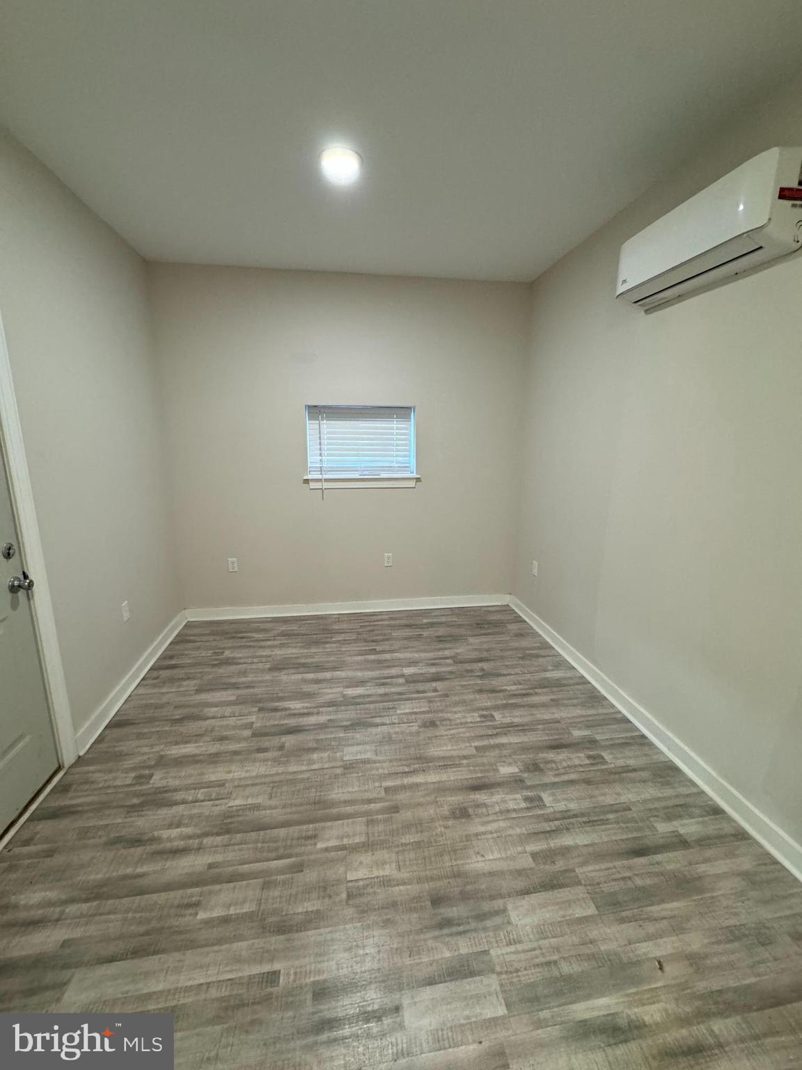 PHILADELPHIA - Residential