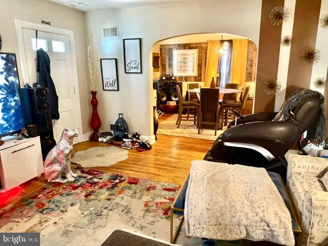 ROSEMONT - Residential Income