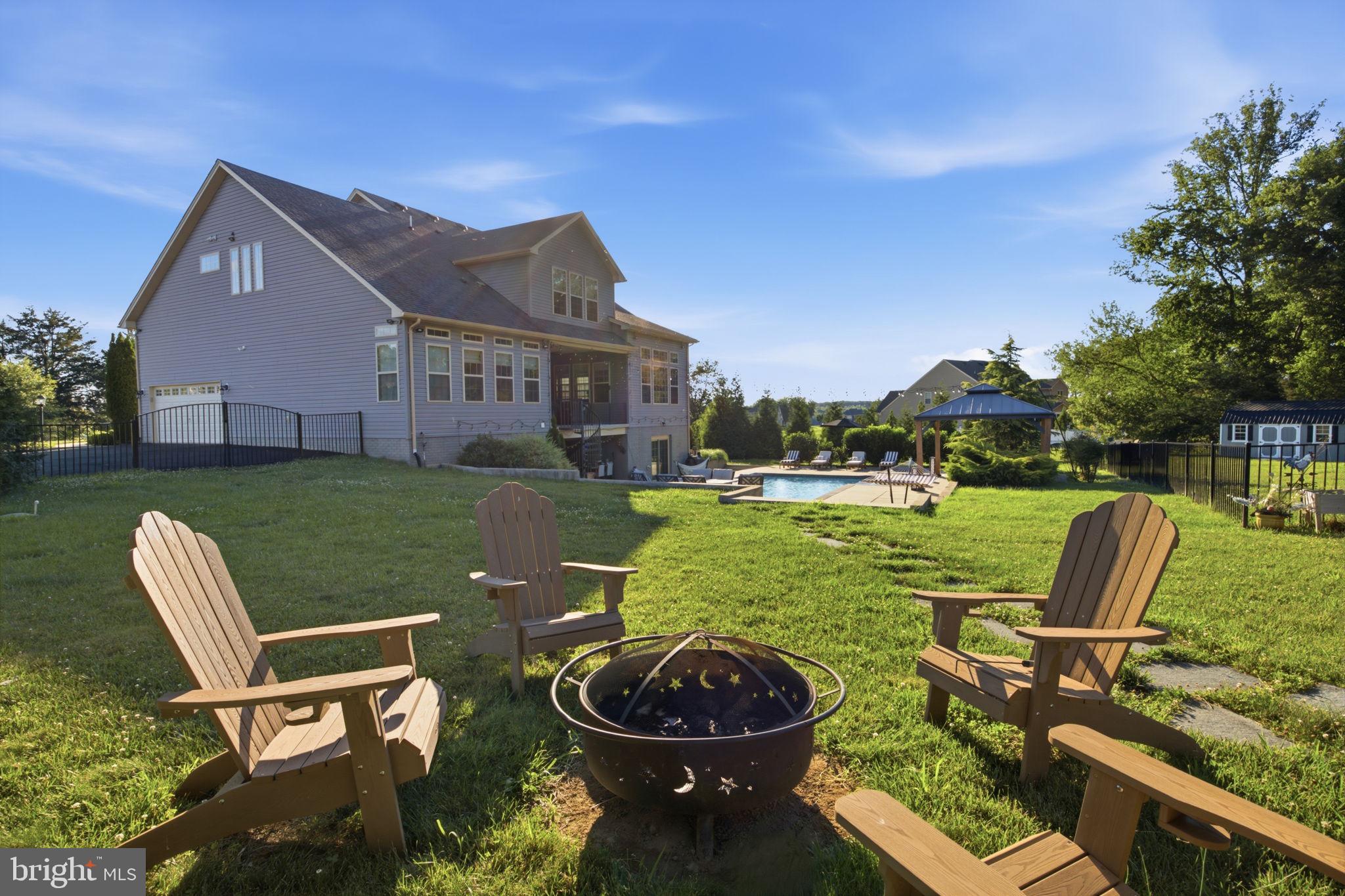 ESTATES AT ROCKY PEN - Residential