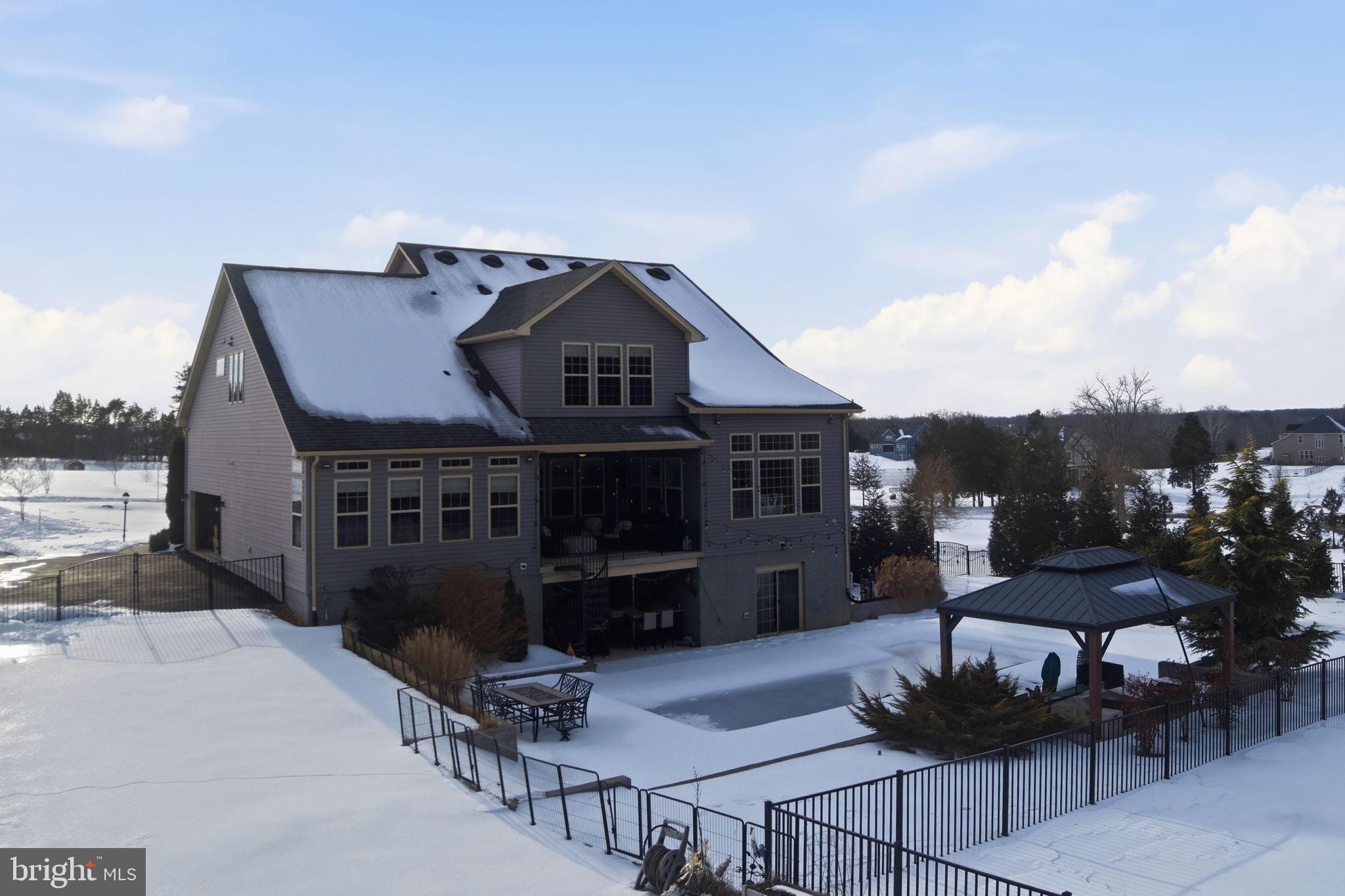 ESTATES AT ROCKY PEN - Residential