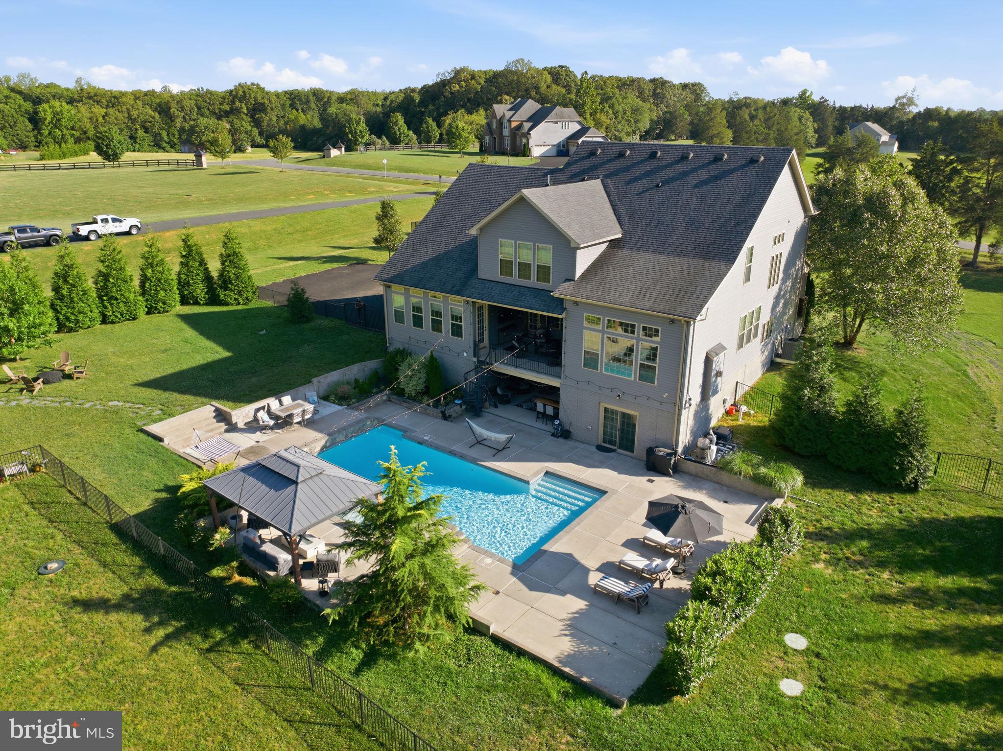 ESTATES AT ROCKY PEN - Residential