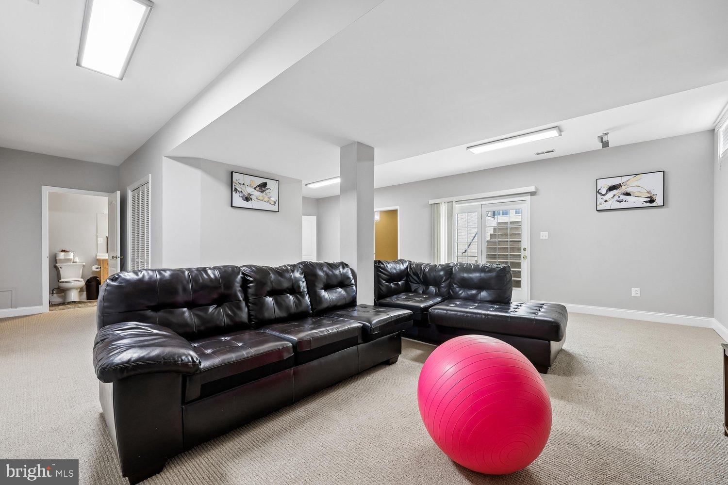 HOYLES MILL VILLAGE - Residential