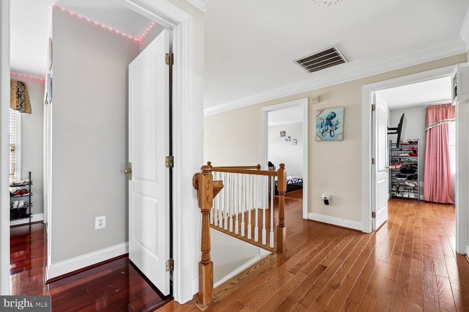HOYLES MILL VILLAGE - Residential