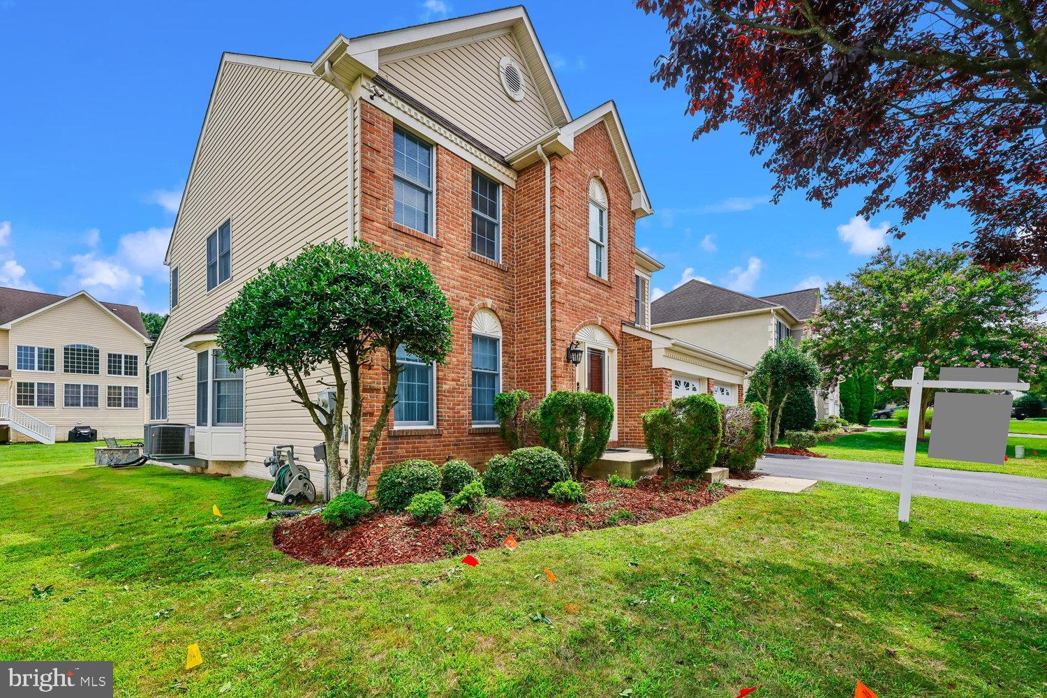 HOYLES MILL VILLAGE - Residential