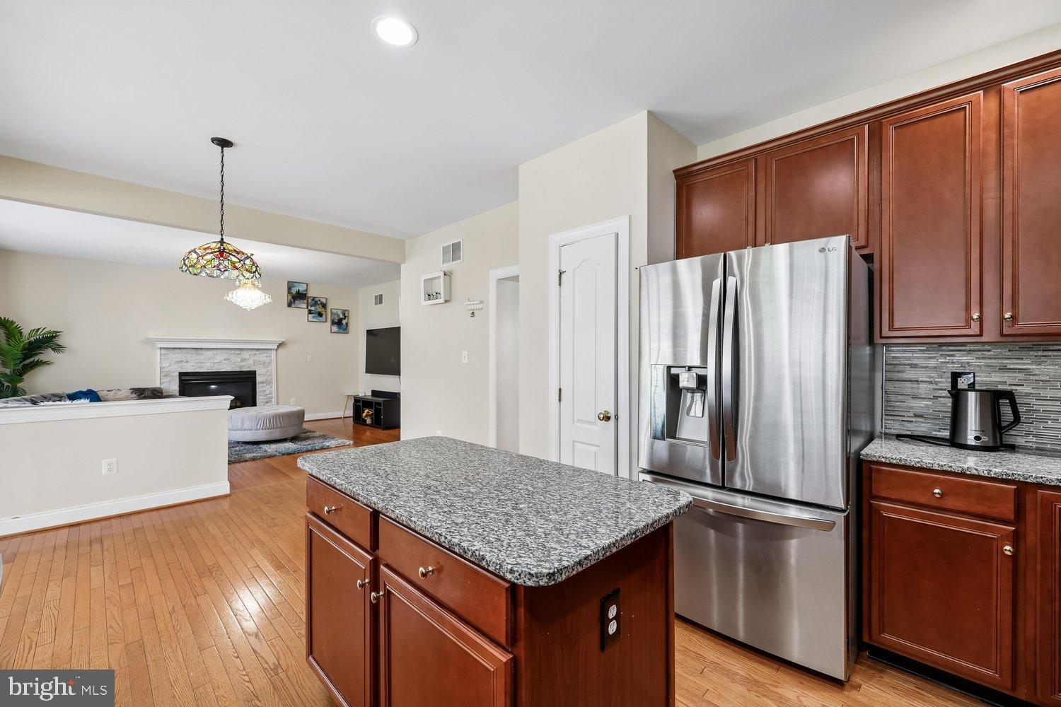 HOYLES MILL VILLAGE - Residential