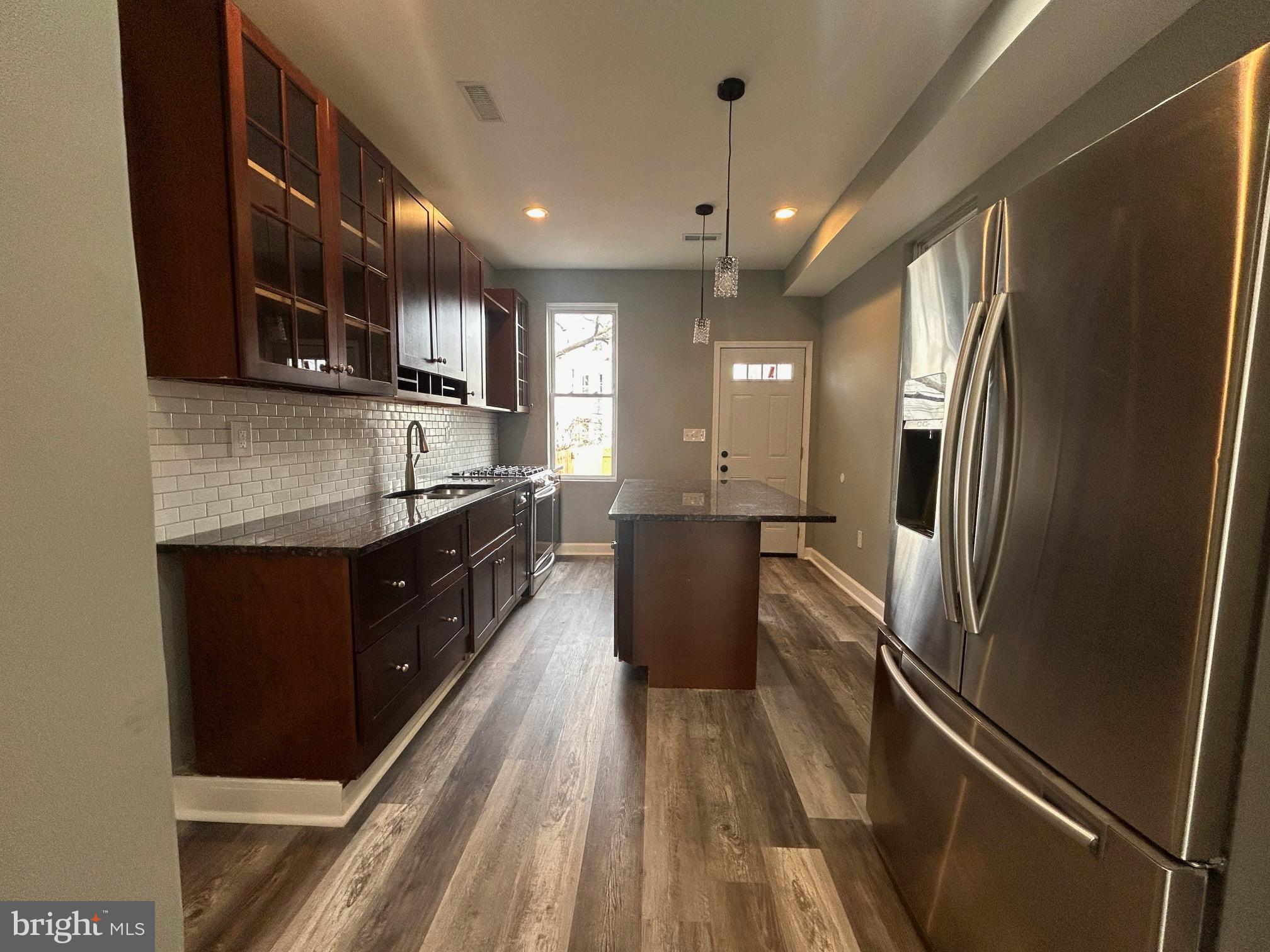 Recently updated 3 bed 2 bath home in Brooklyn