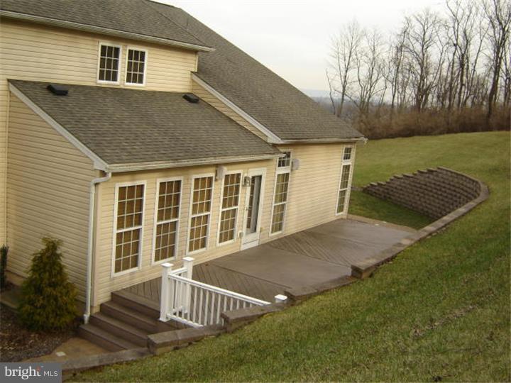 BROOKFIELD MANOR - Residential