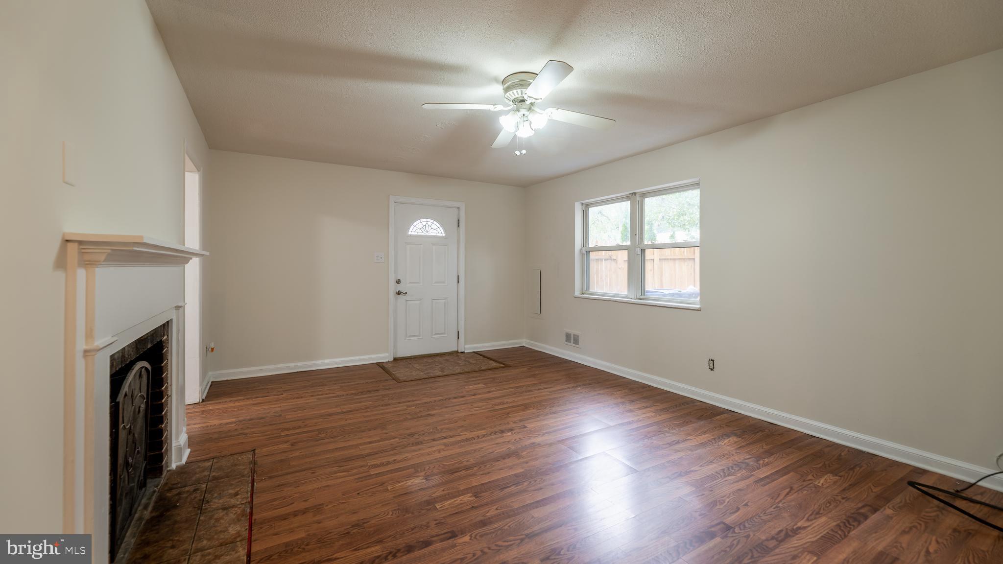 CHESTNUT RIDGE MANOR - Residential