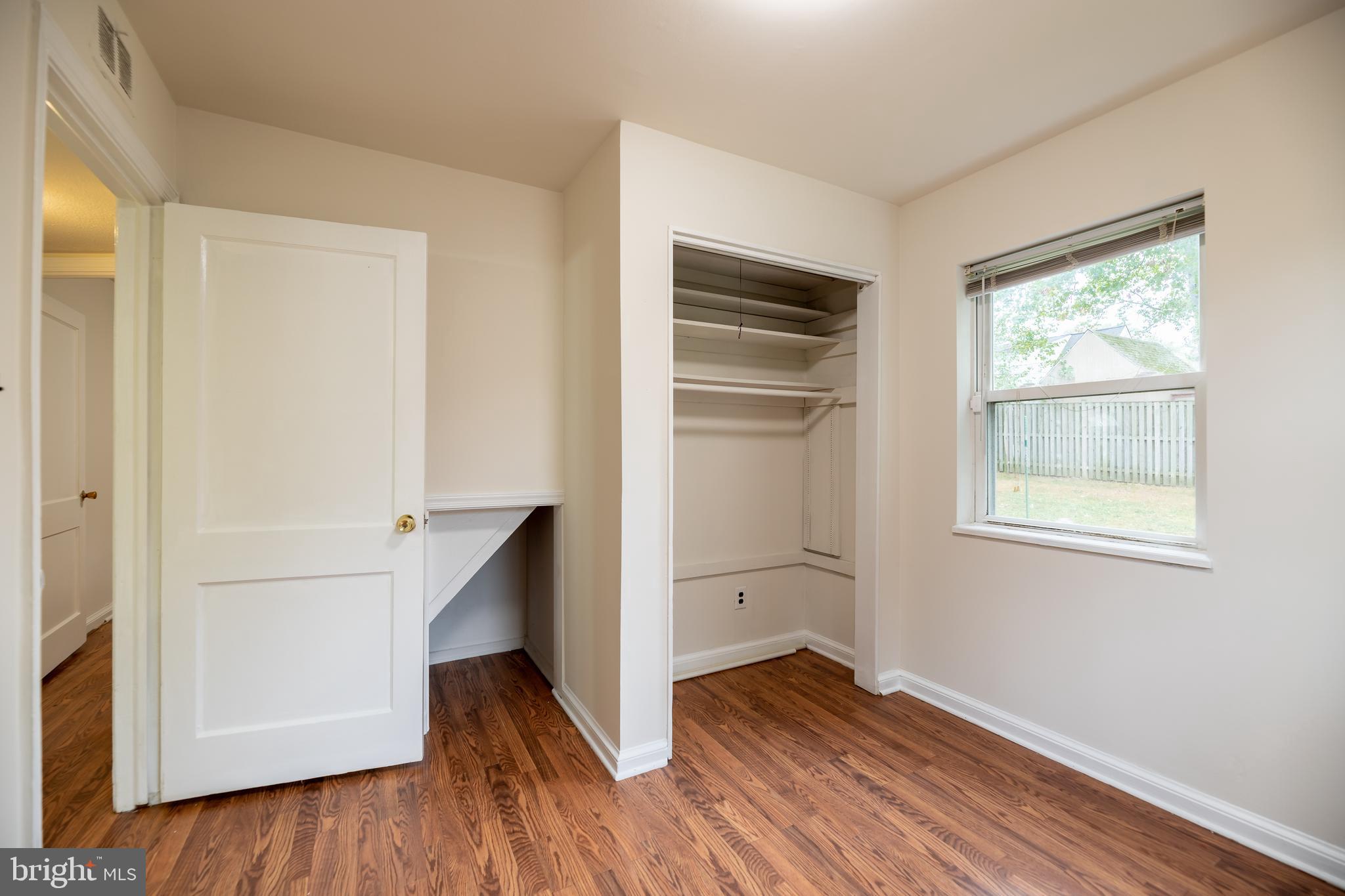 CHESTNUT RIDGE MANOR - Residential