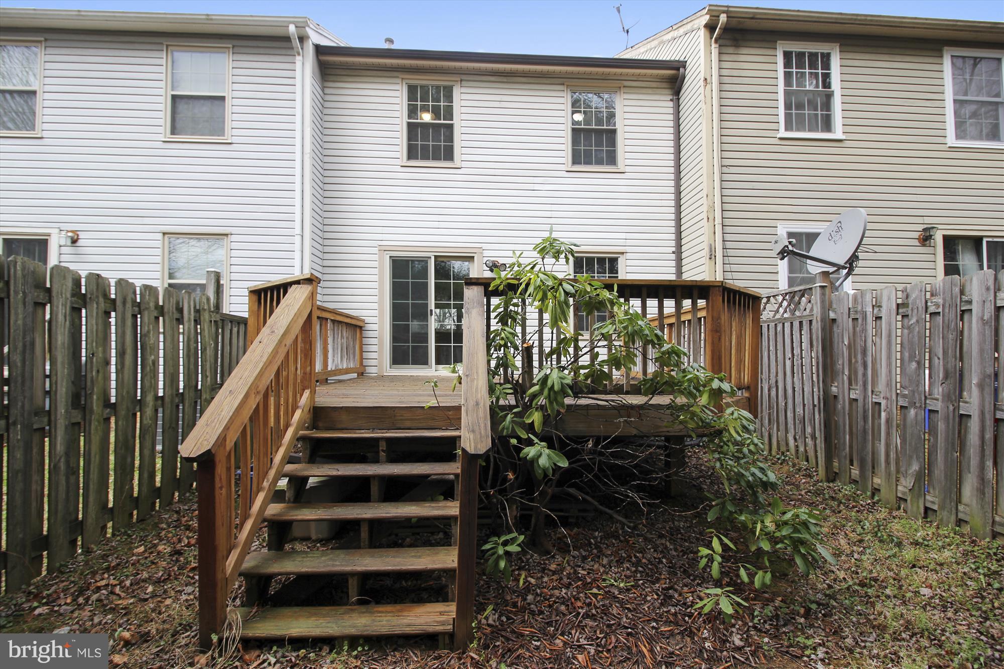 FLOWER HILL - Residential