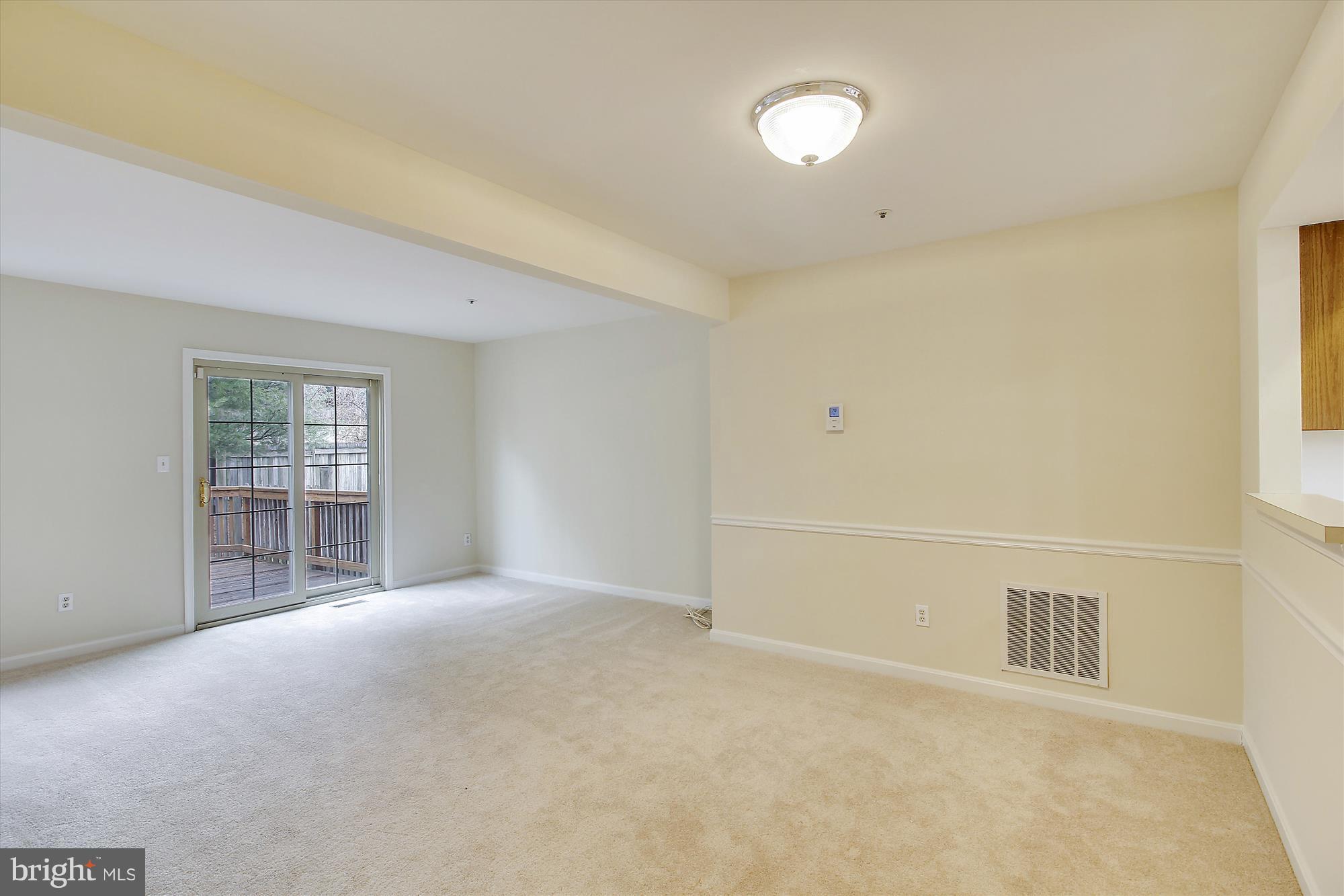 FLOWER HILL - Residential
