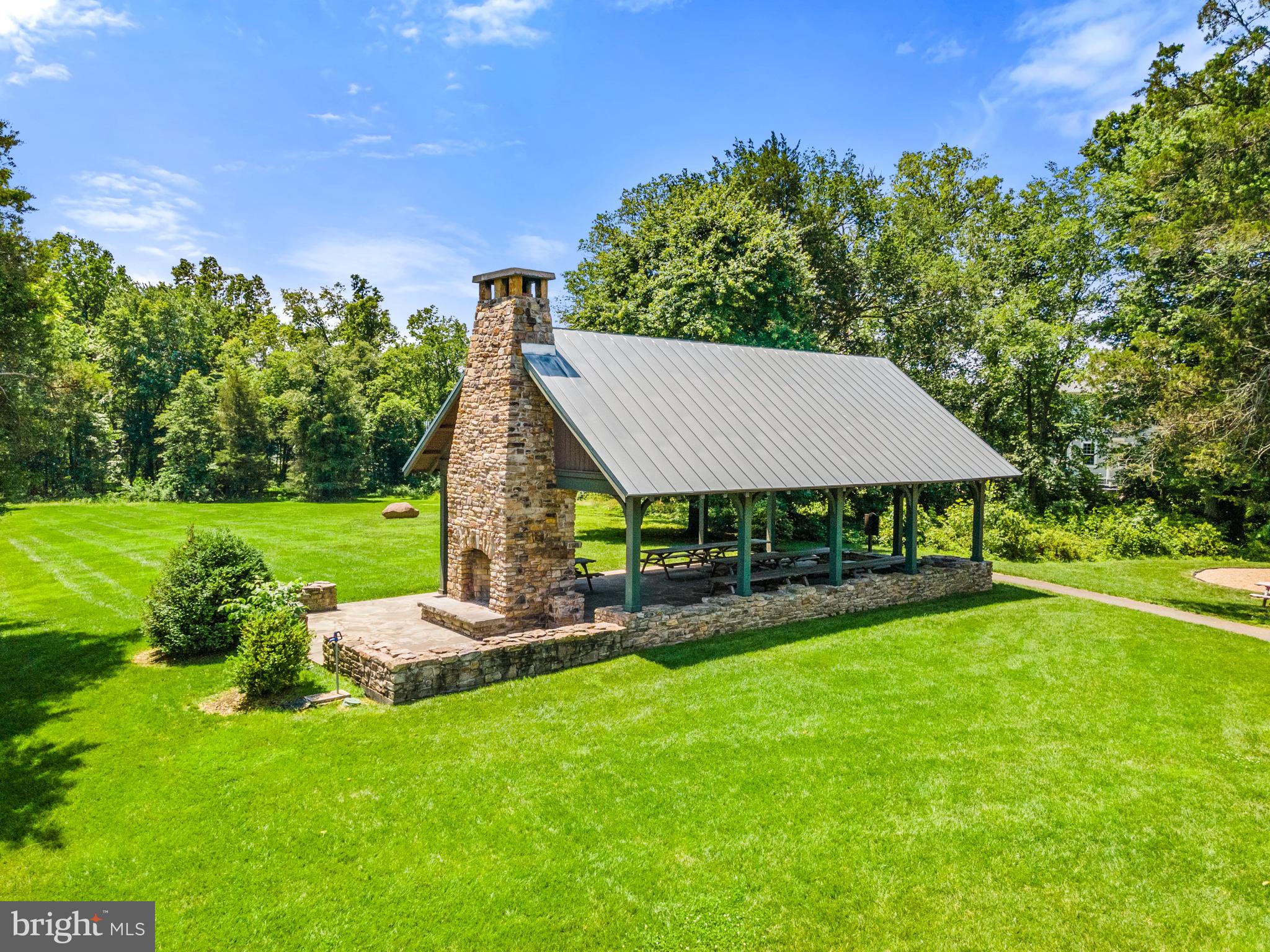 GROVE AT WILLOWSFORD - Residential