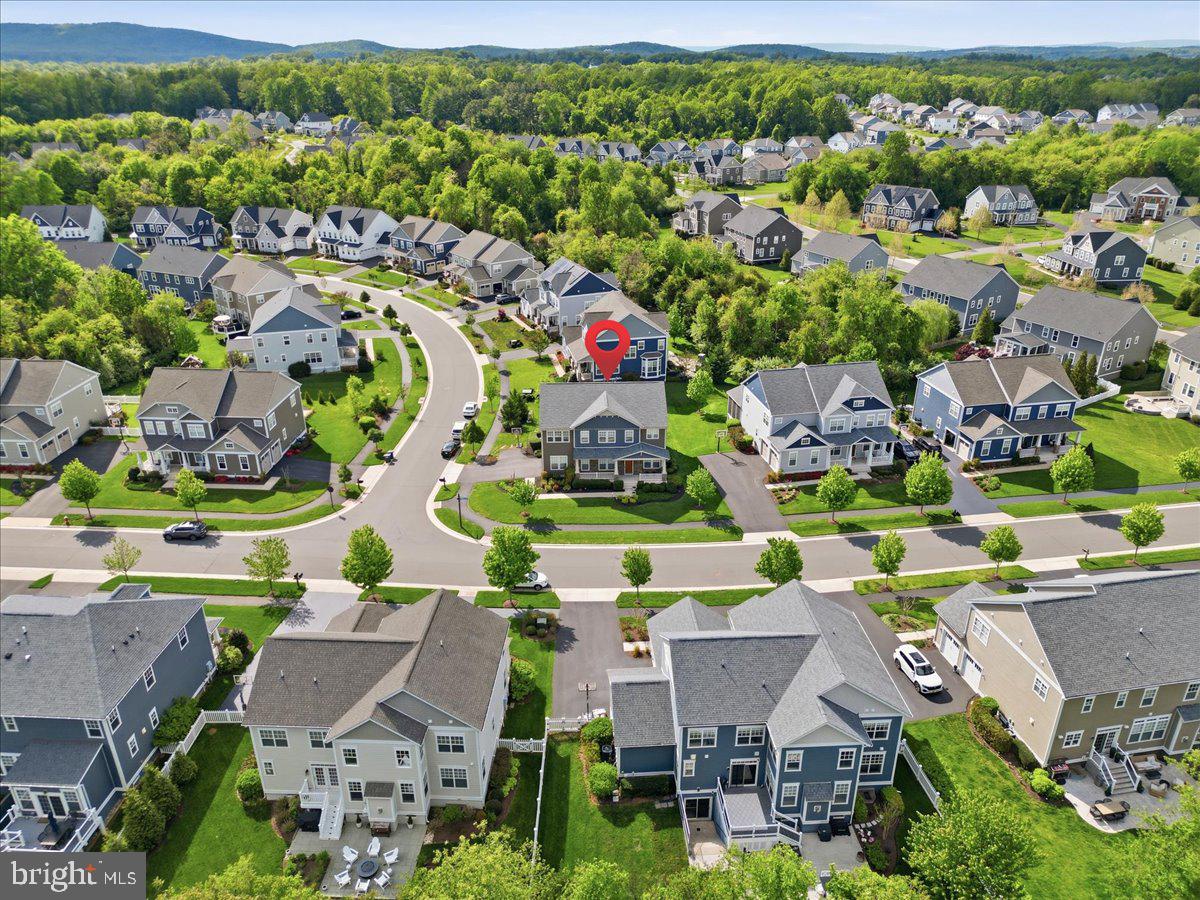 GROVE AT WILLOWSFORD - Residential