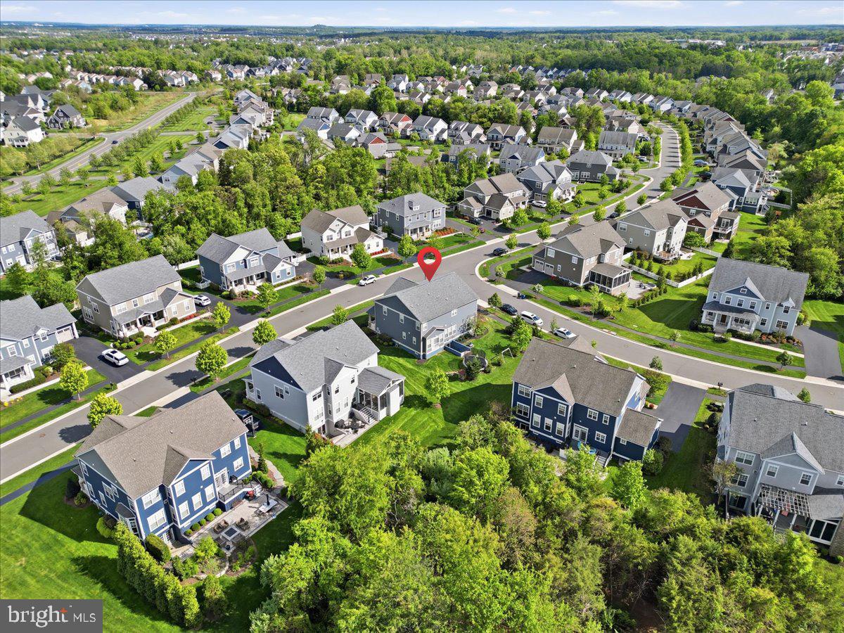GROVE AT WILLOWSFORD - Residential