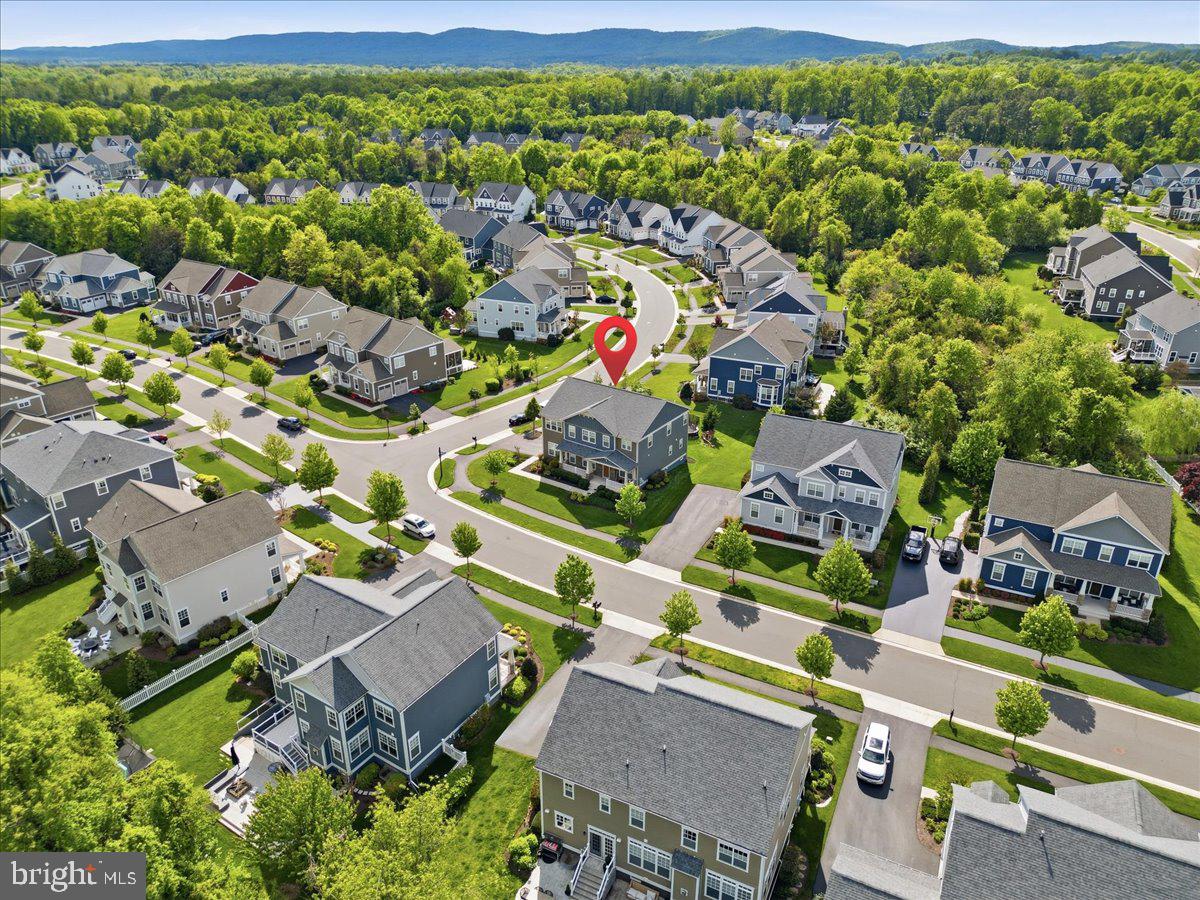 GROVE AT WILLOWSFORD - Residential