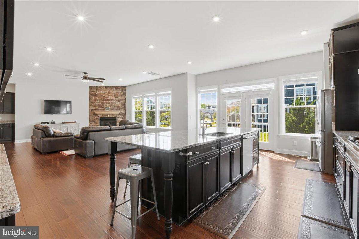 GROVE AT WILLOWSFORD - Residential