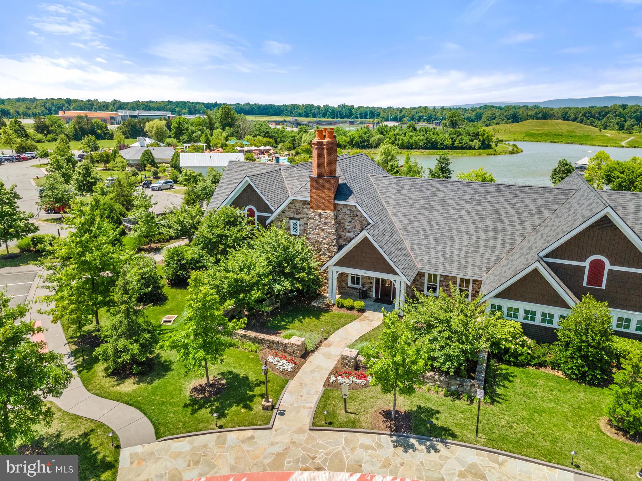 GROVE AT WILLOWSFORD - Residential