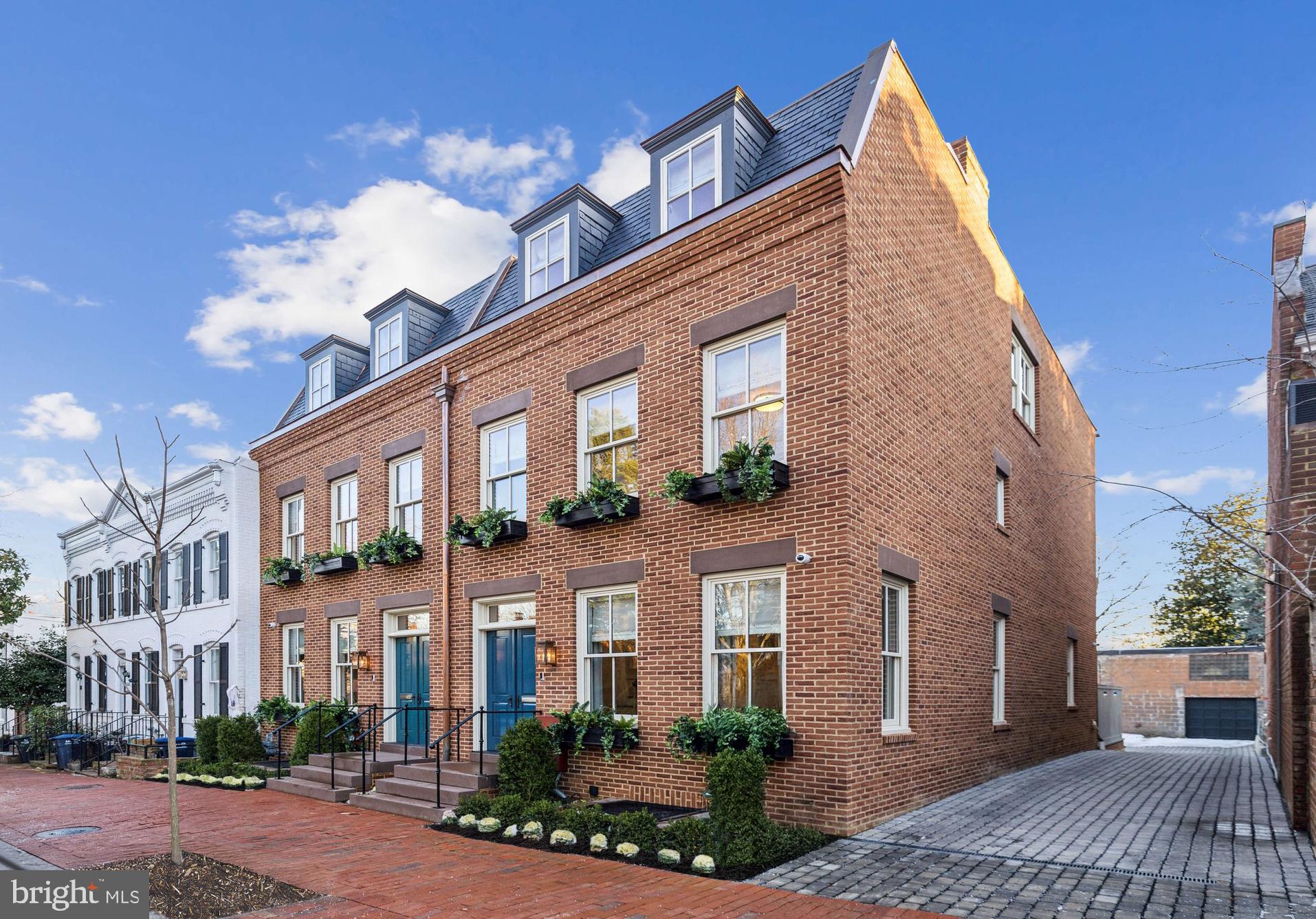 GEORGETOWN - Residential