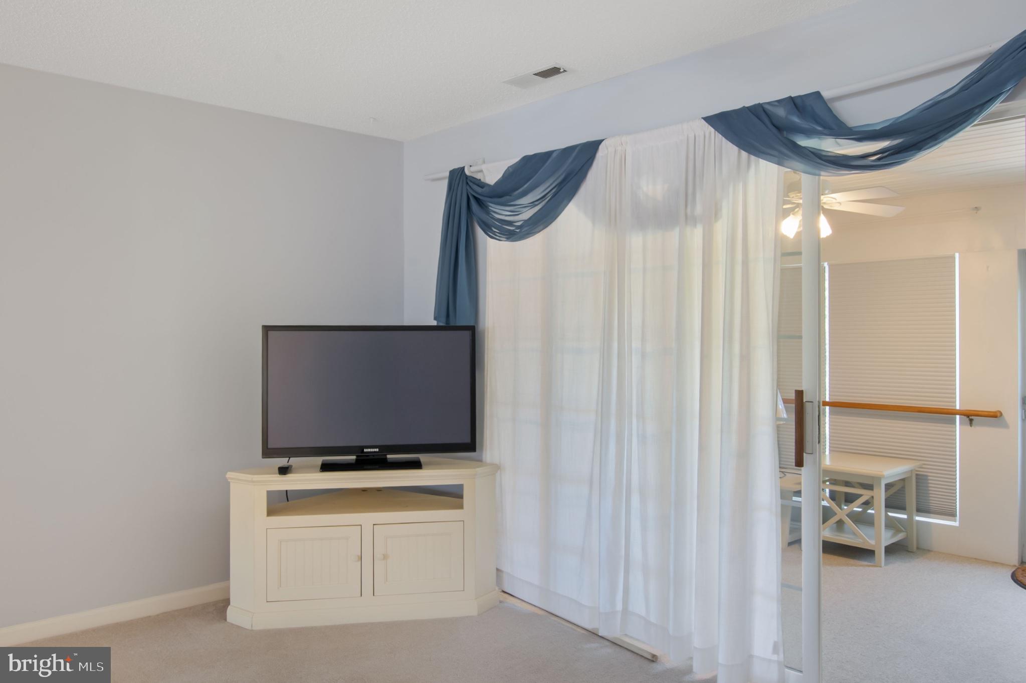 BETHANY MEADOWS - Residential