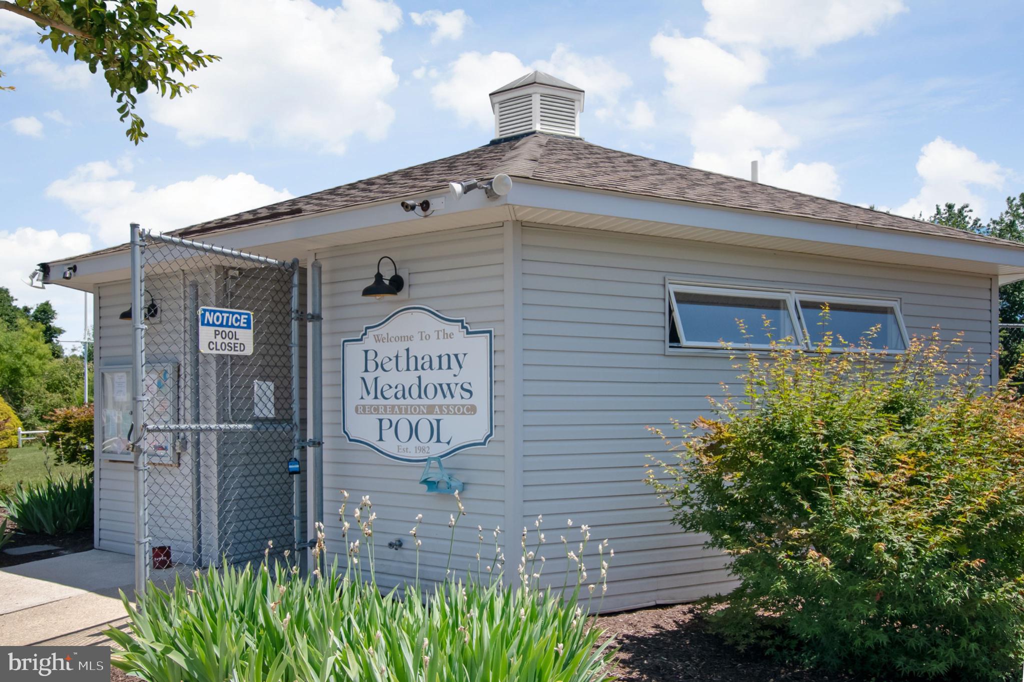 BETHANY MEADOWS - Residential