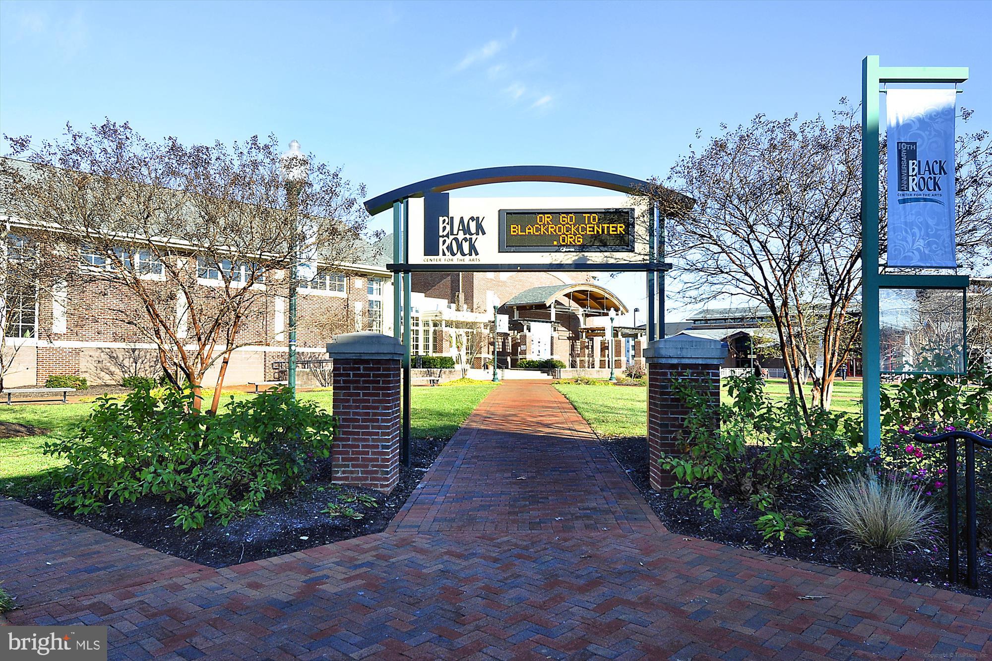 CABIN BRANCH - Residential