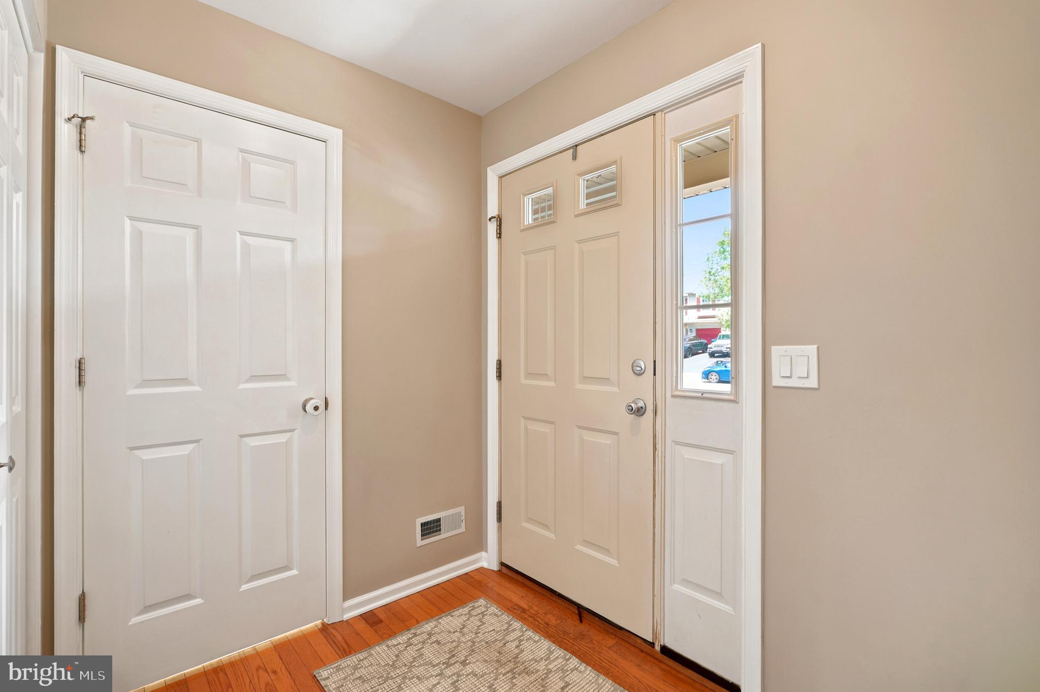 BANBURY CROSSING - Residential