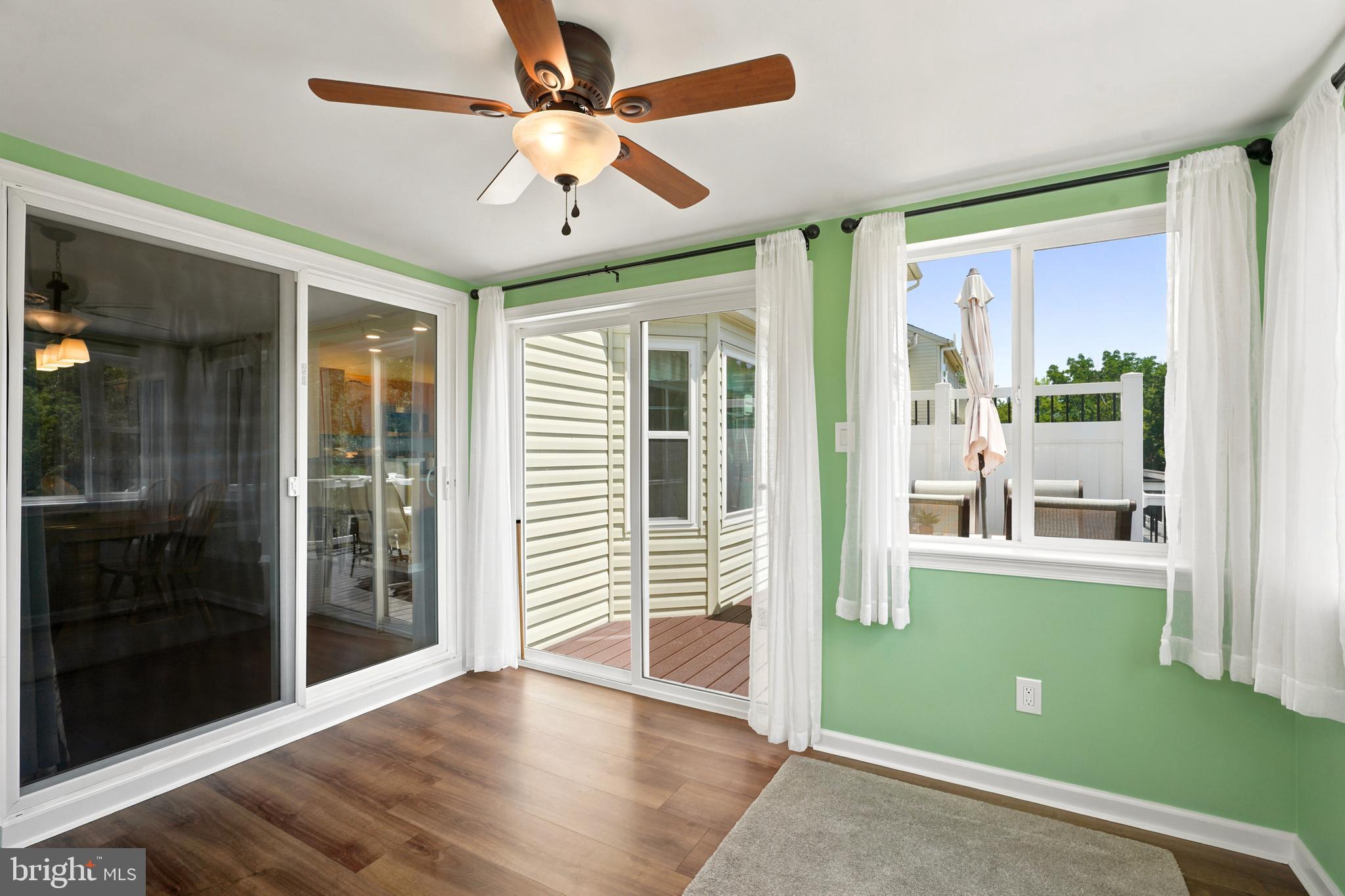 BANBURY CROSSING - Residential