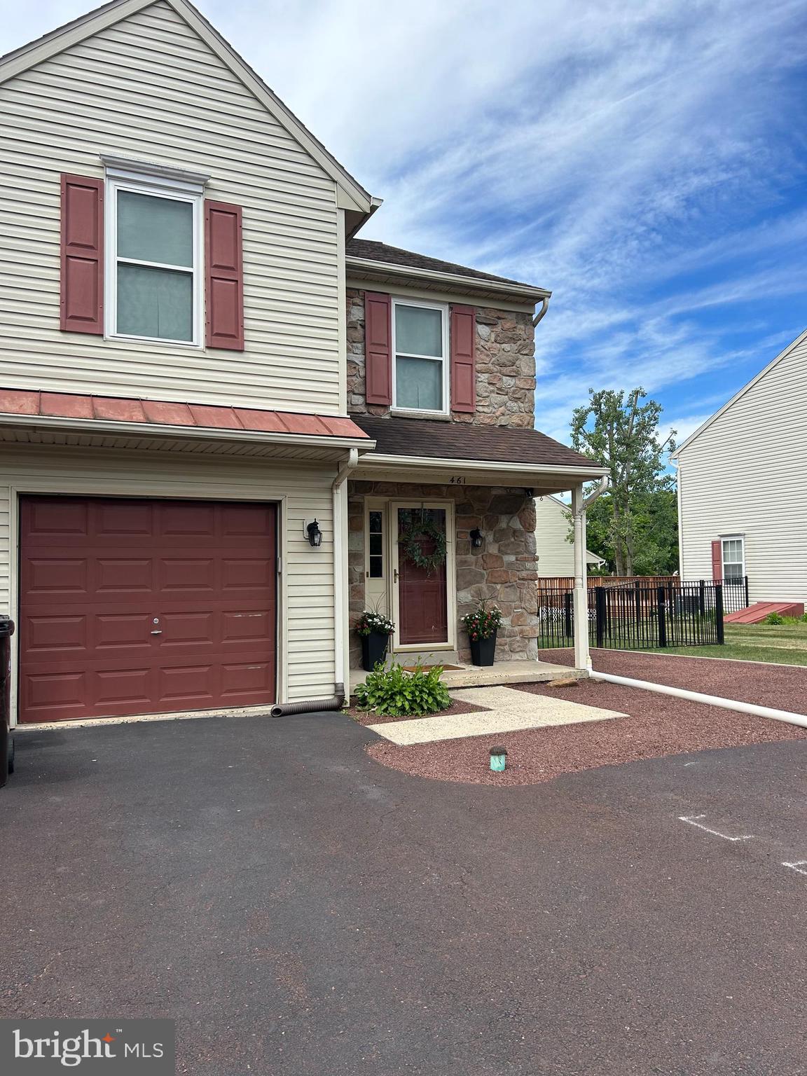 BANBURY CROSSING - Residential