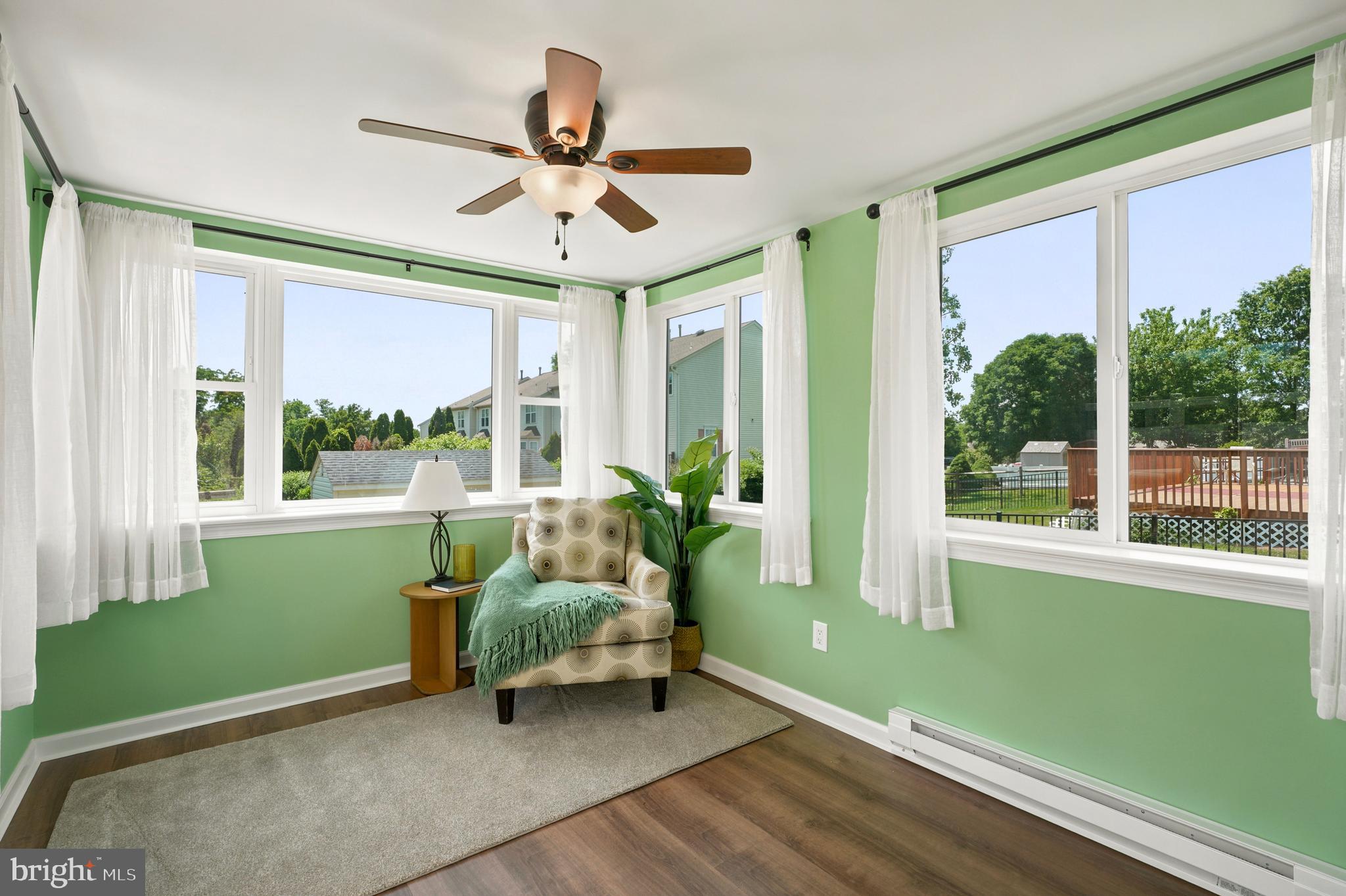 BANBURY CROSSING - Residential