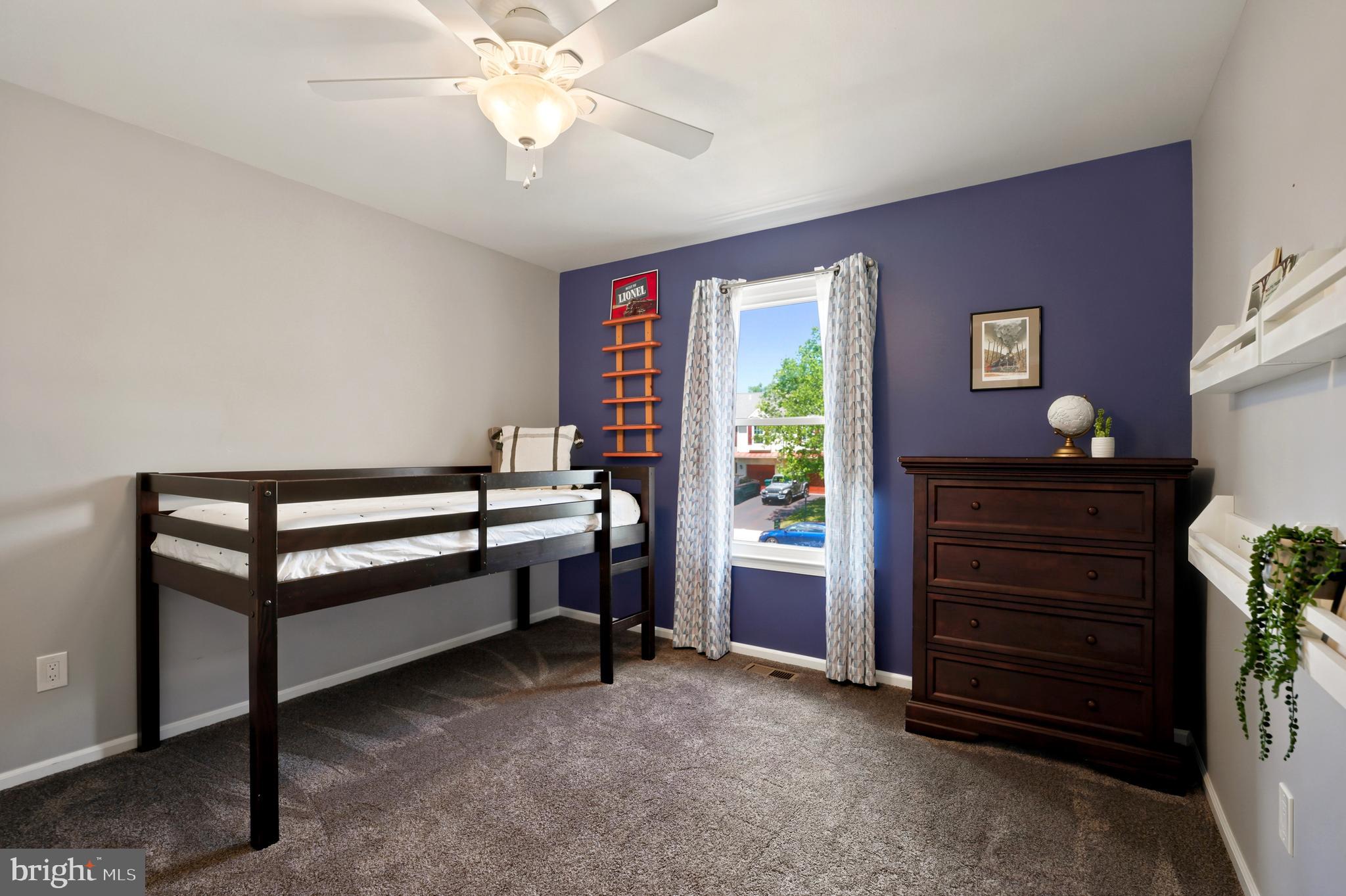 BANBURY CROSSING - Residential