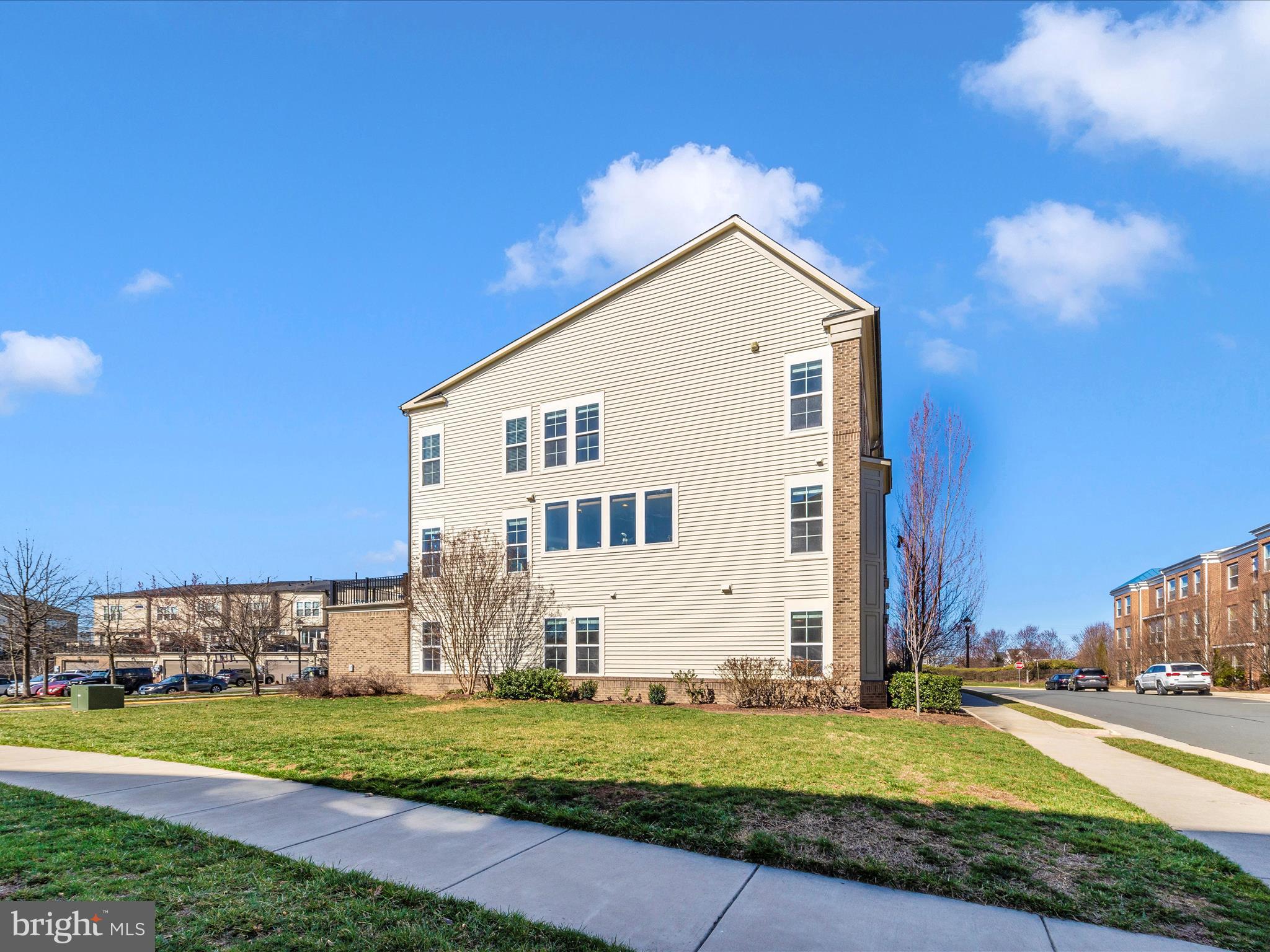 BRAMBLETON - Residential