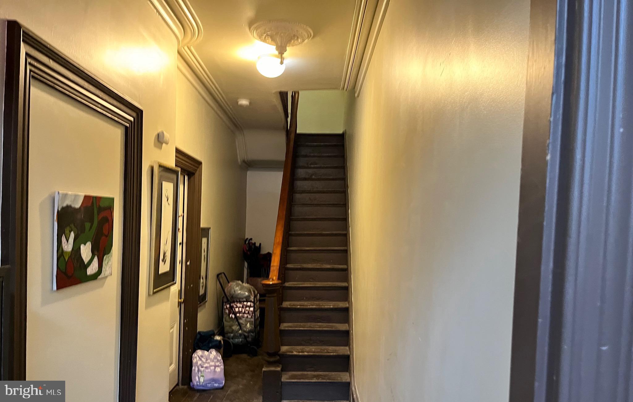 NORRISTOWN - Residential