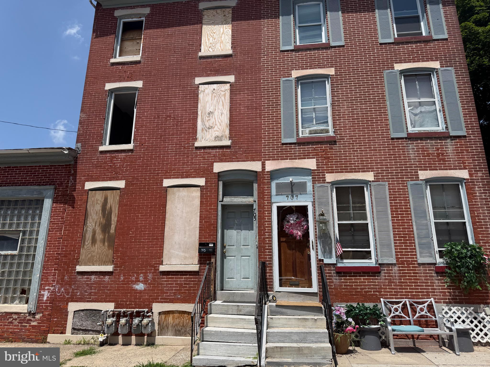 NORRISTOWN - Residential