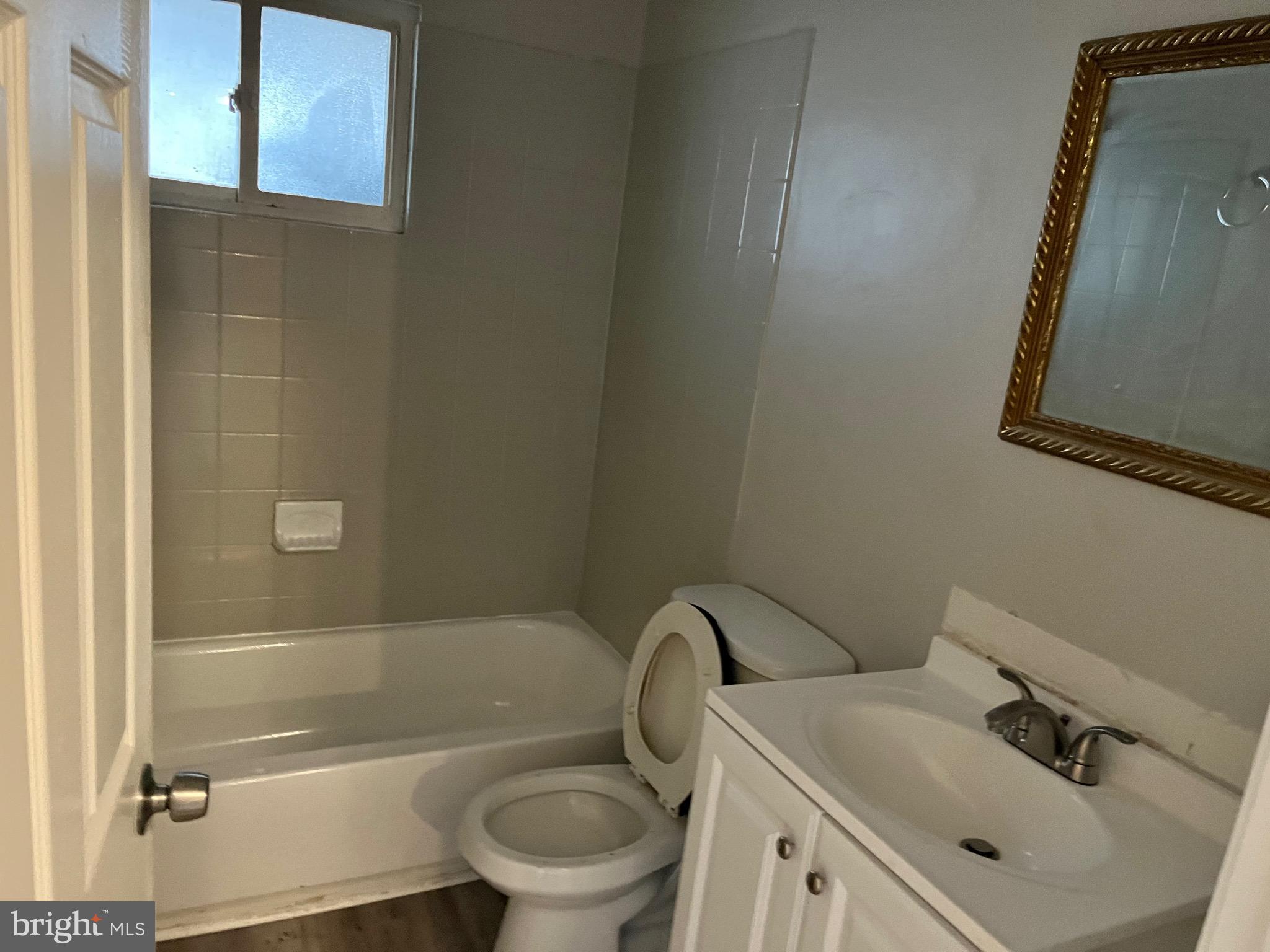 NORRISTOWN - Residential