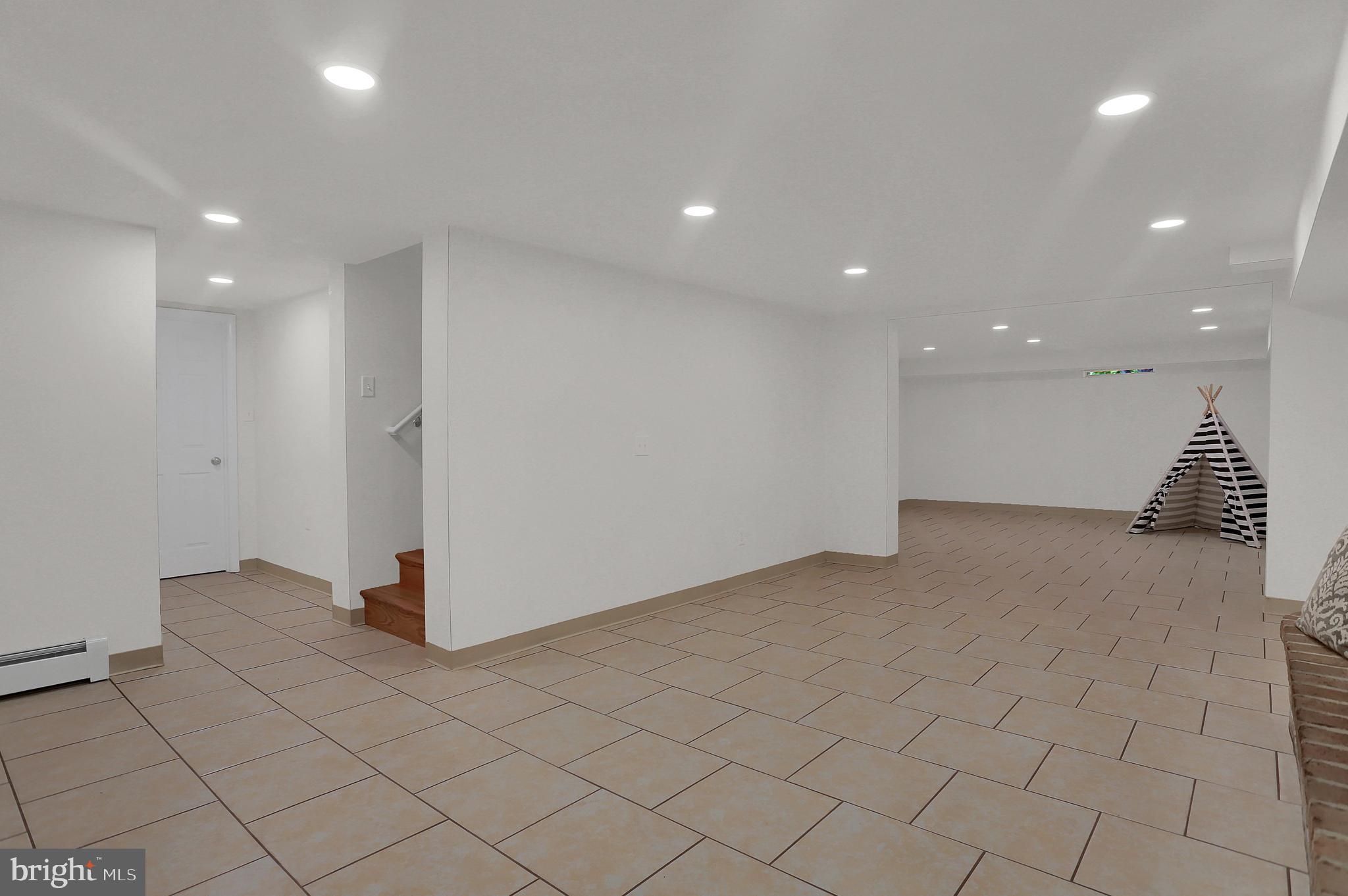 SPRING GROVE BORO - Residential