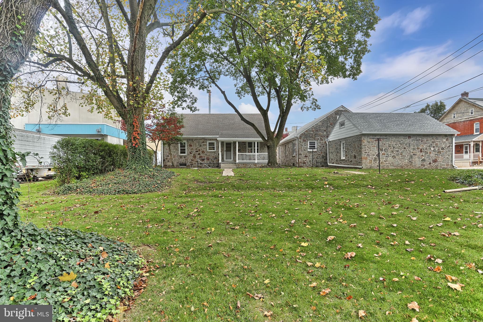 SPRING GROVE BORO - Residential