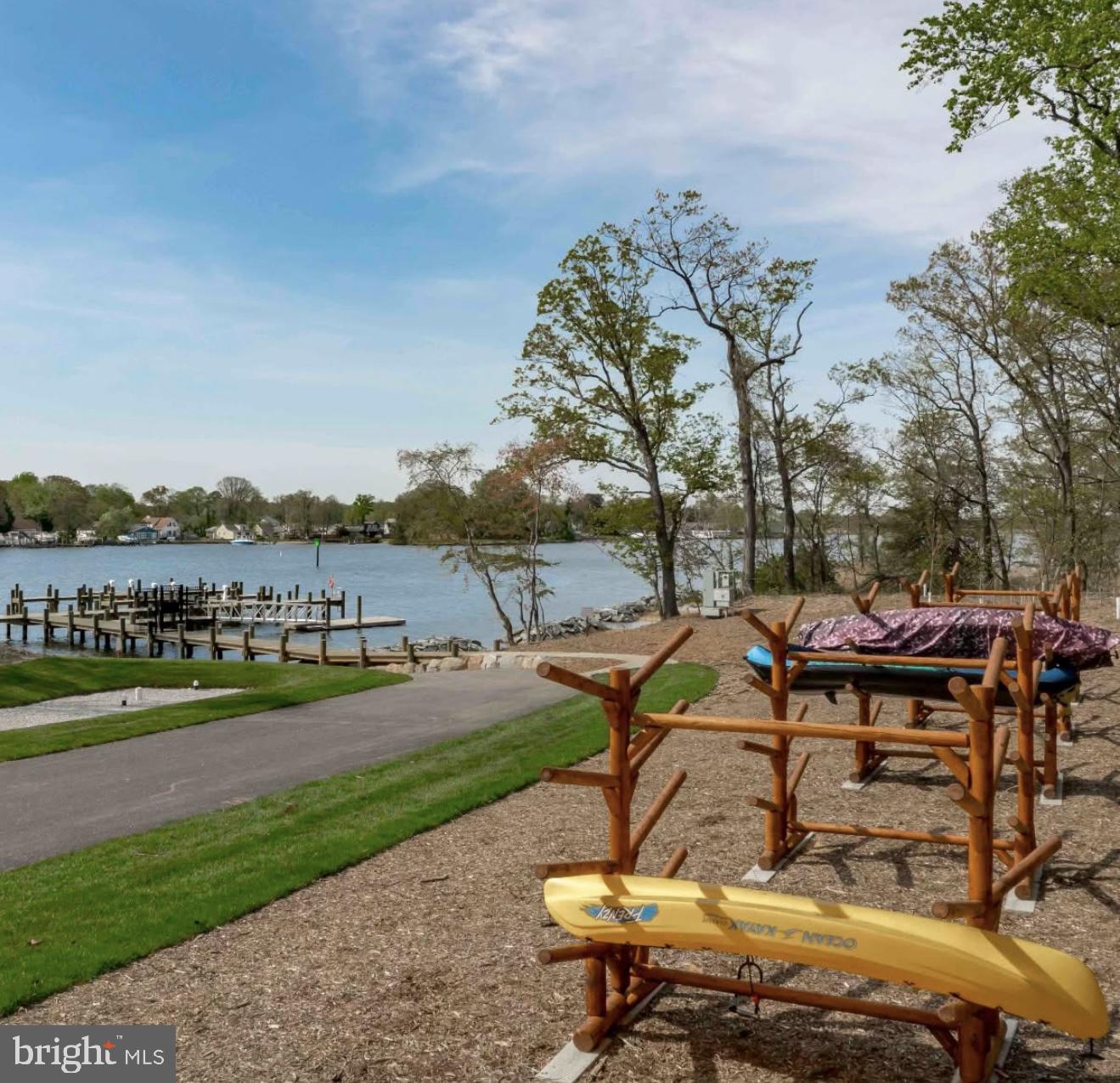 TANYARD SHORES - Residential