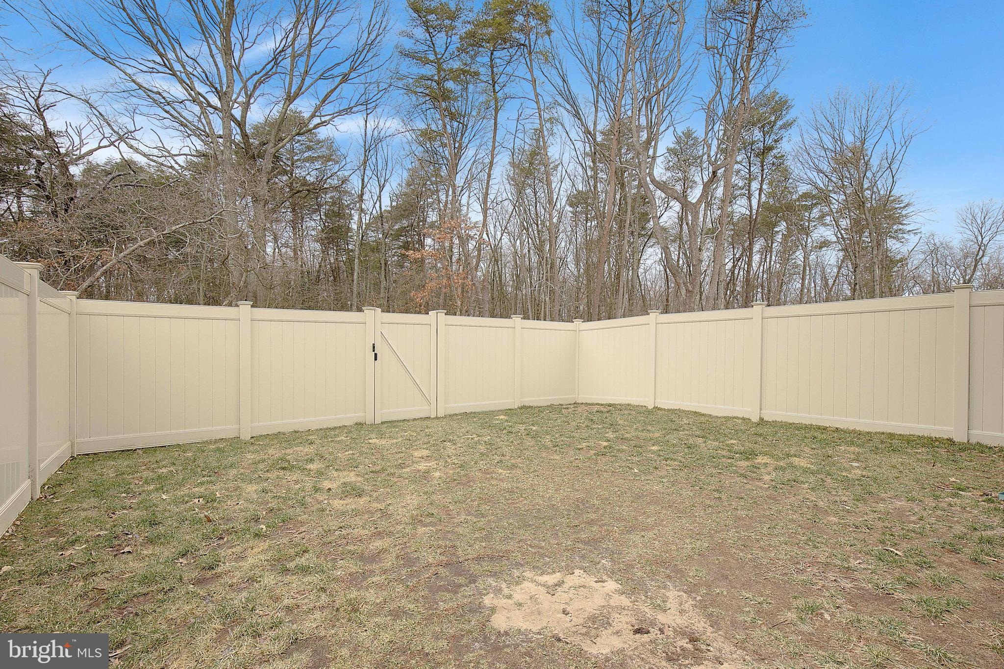 TANYARD SHORES - Residential