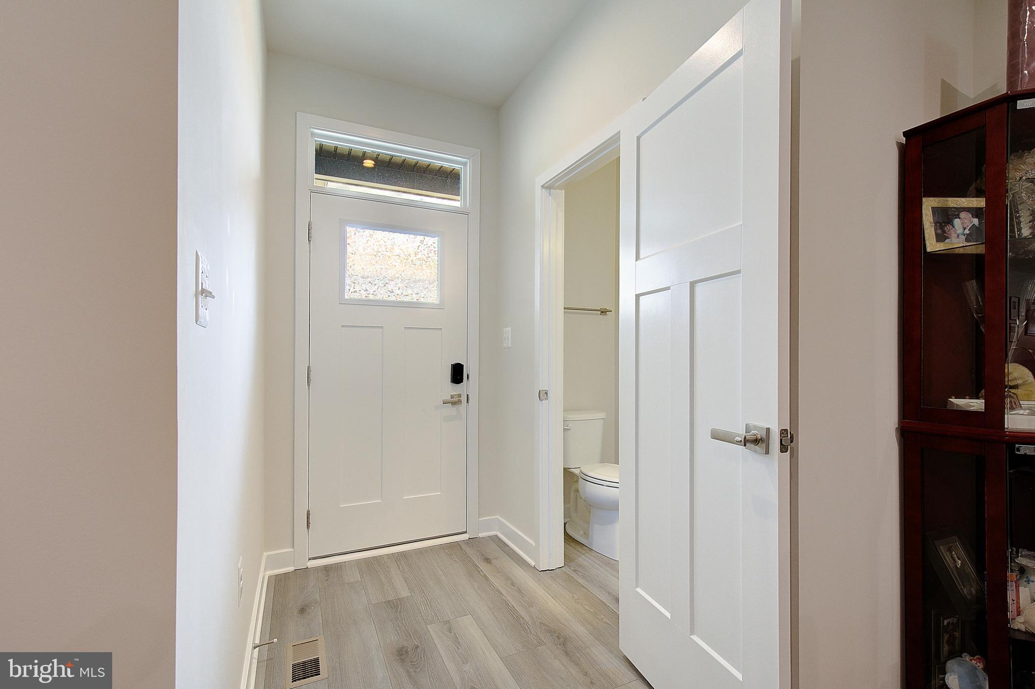 TANYARD SHORES - Residential