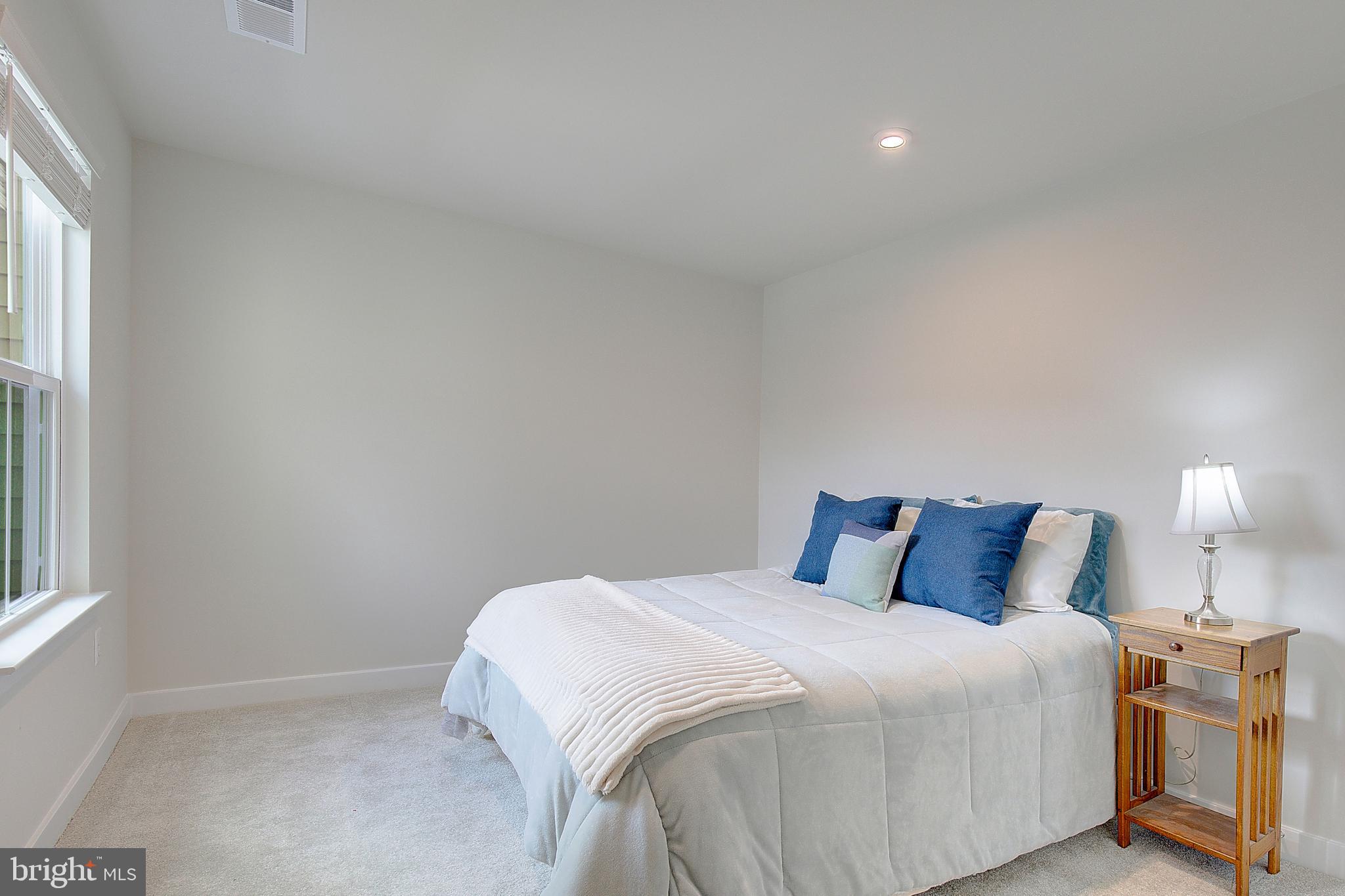 TANYARD SHORES - Residential