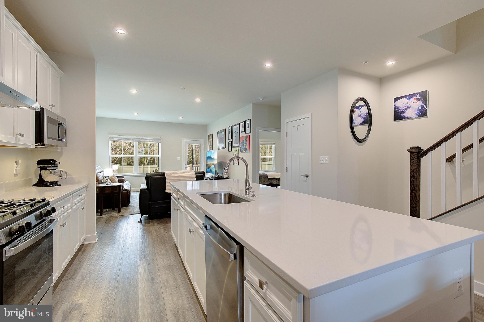 TANYARD SHORES - Residential