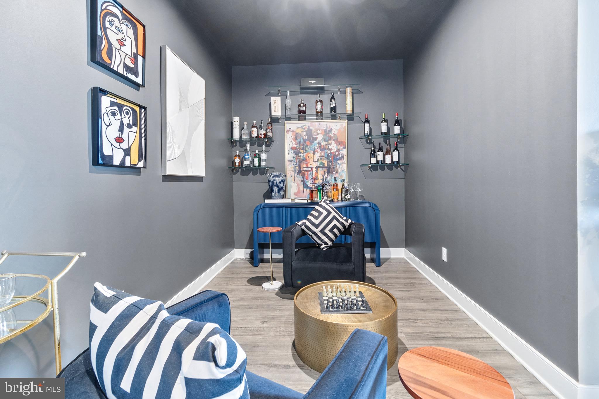 POTOMAC SHORES - Residential