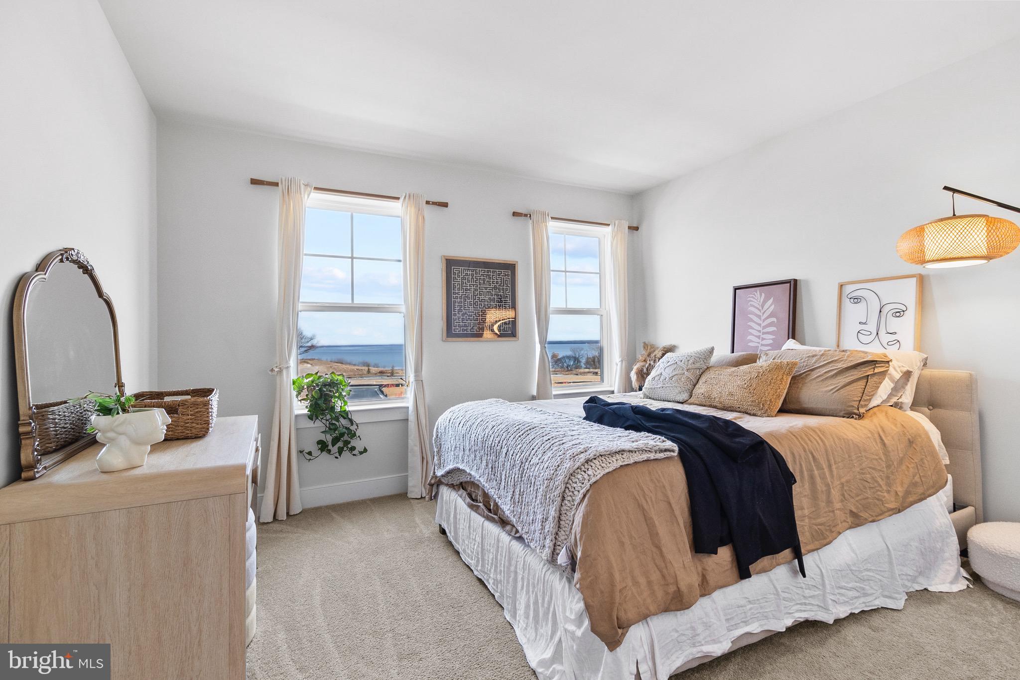 POTOMAC SHORES - Residential