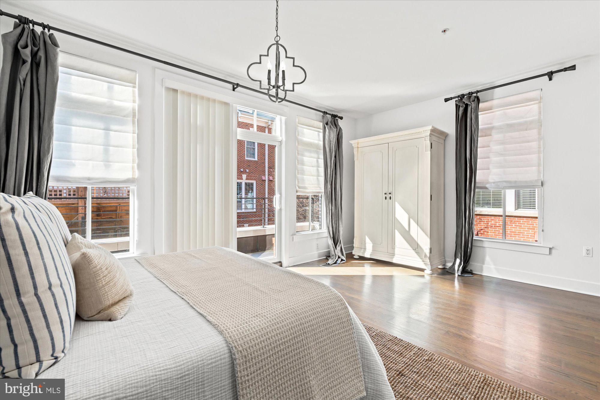 PRINTERS ROW - Residential