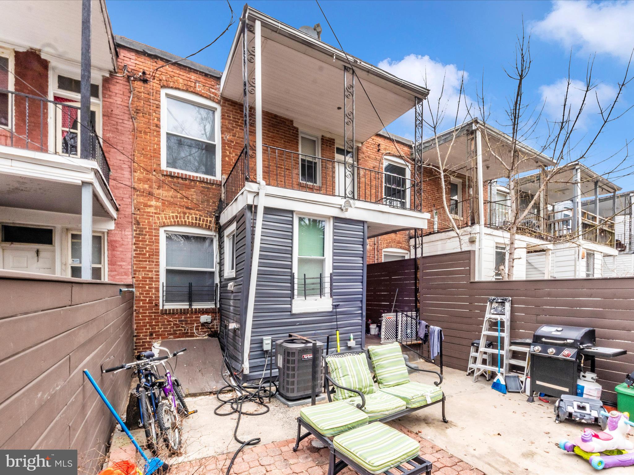 BELAIR-EDISON - Residential